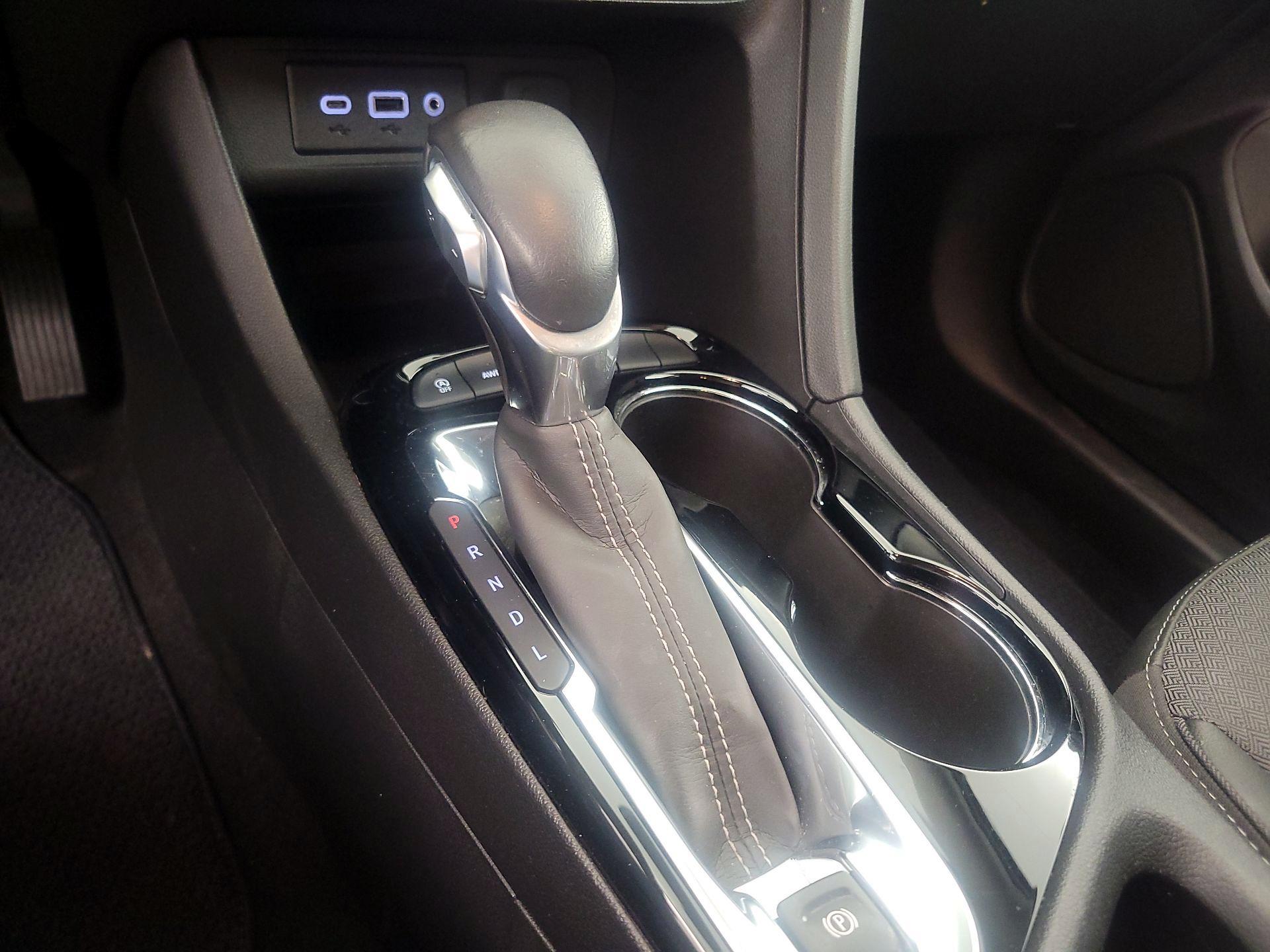 Thumbnail: 2023 Buick Encore GX - 17