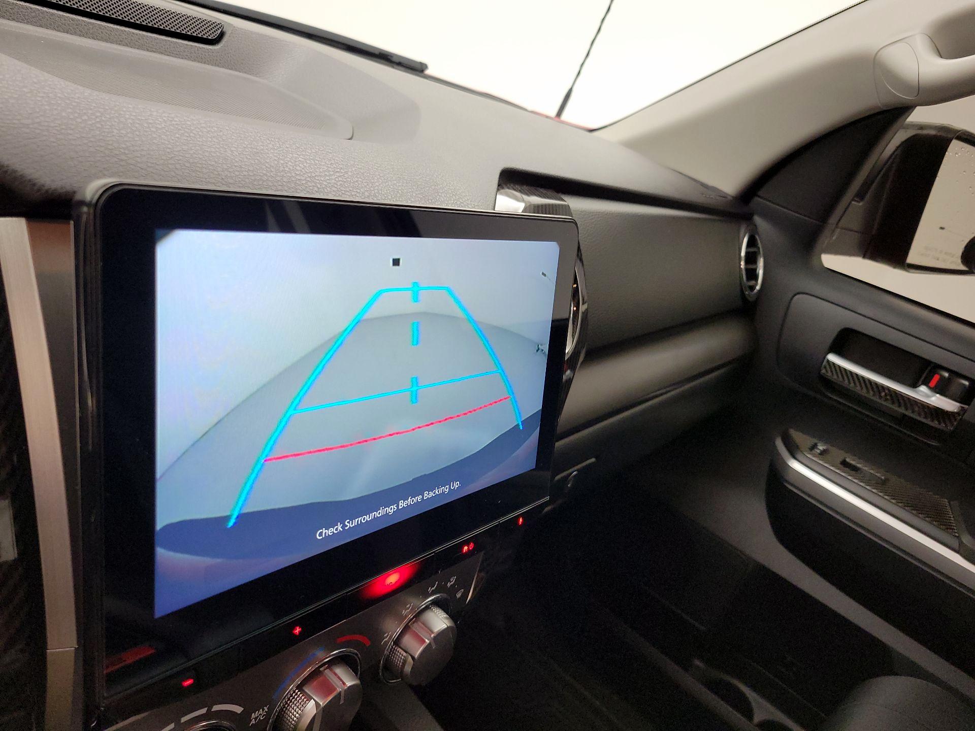 Thumbnail: 2015 Toyota Tundra - 14