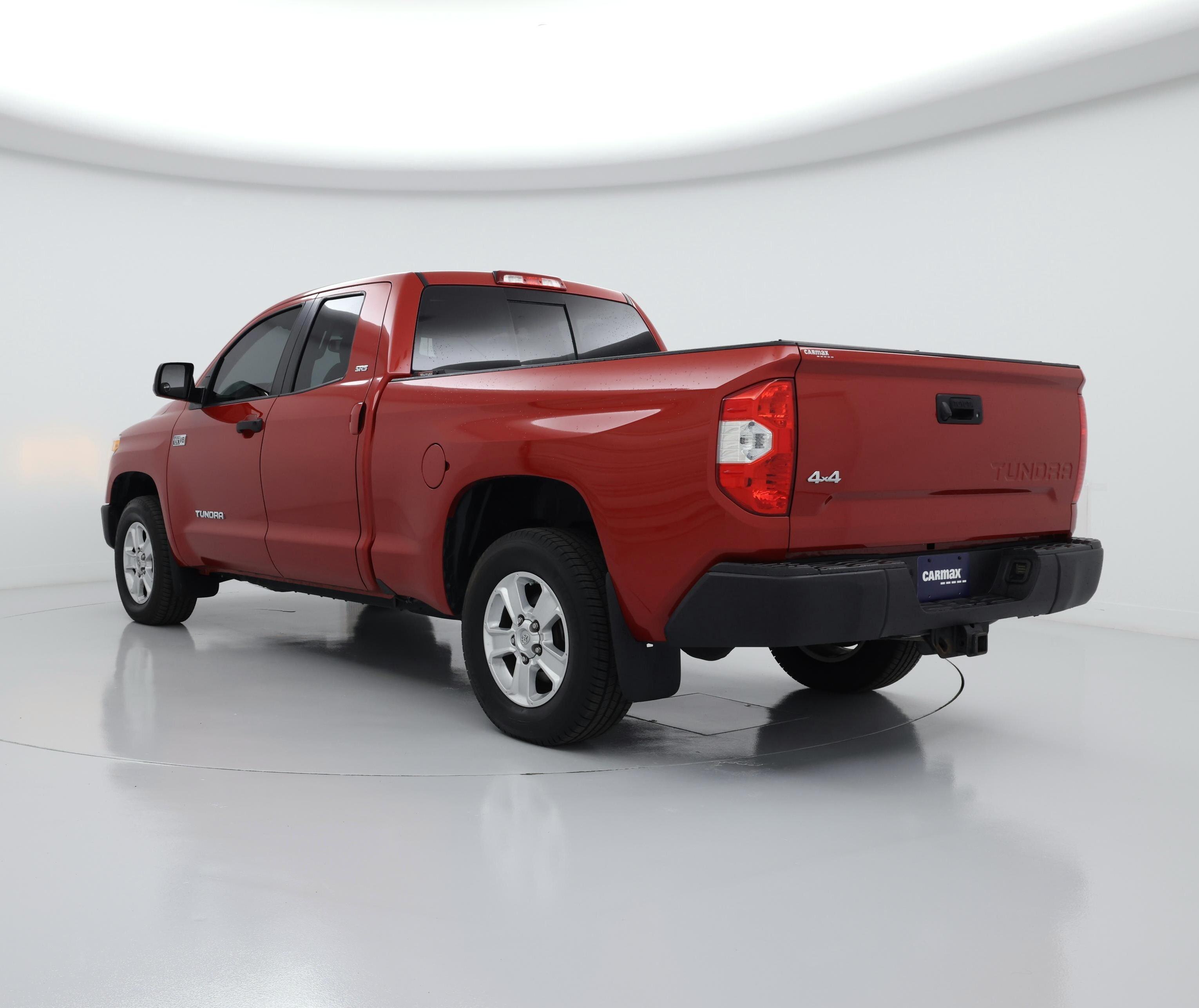 Thumbnail: 2015 Toyota Tundra - 2