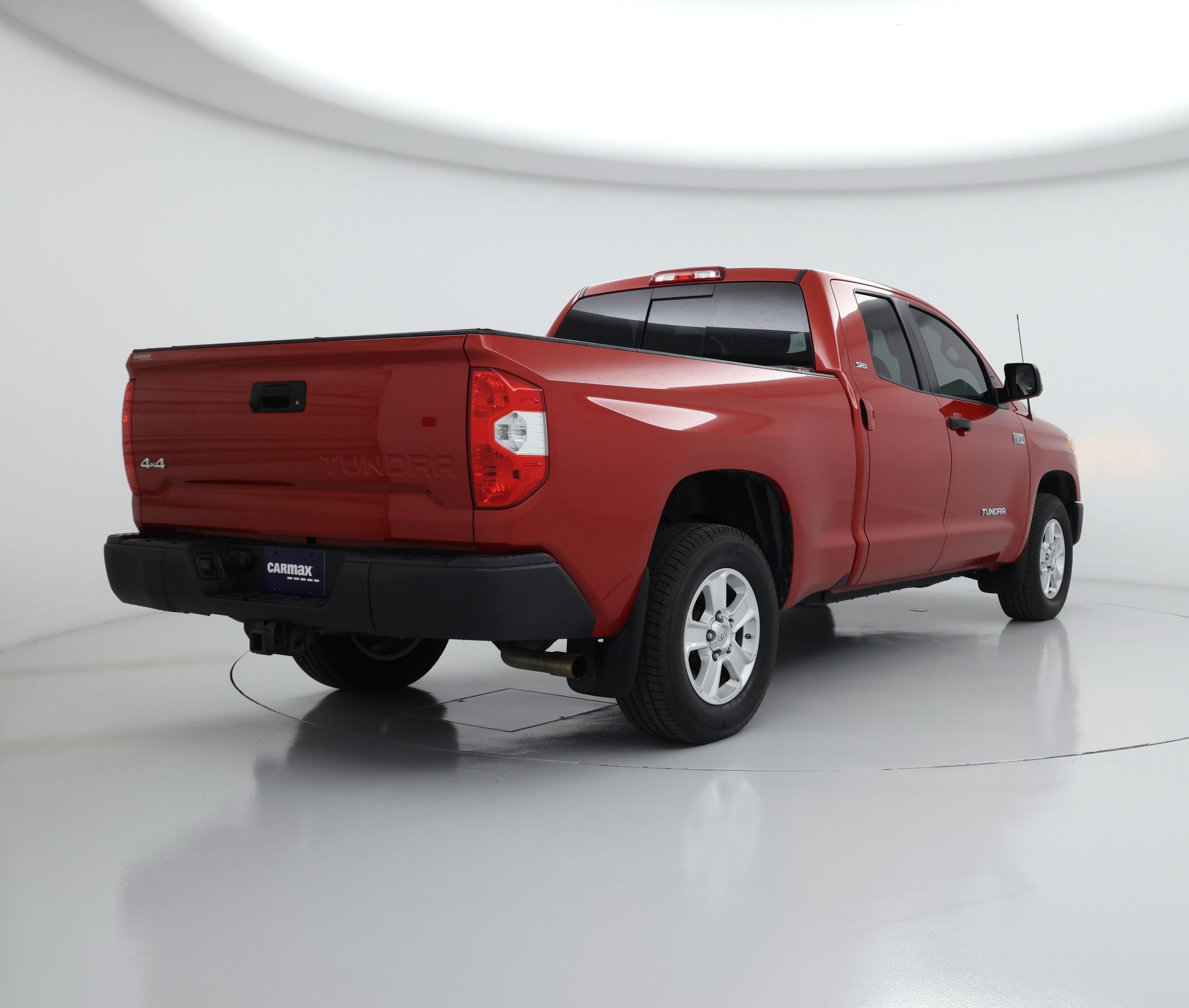 Thumbnail: 2015 Toyota Tundra - 8