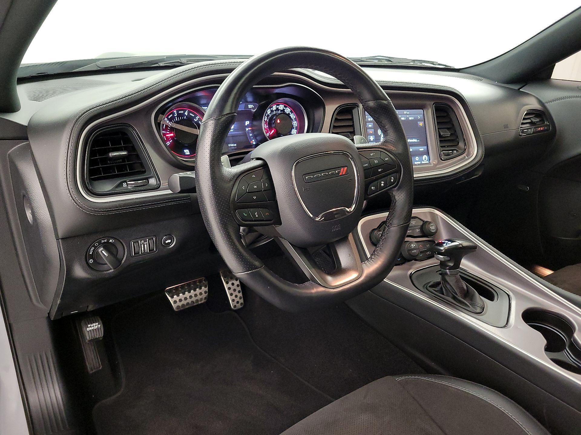Thumbnail: 2022 Dodge Challenger - 9