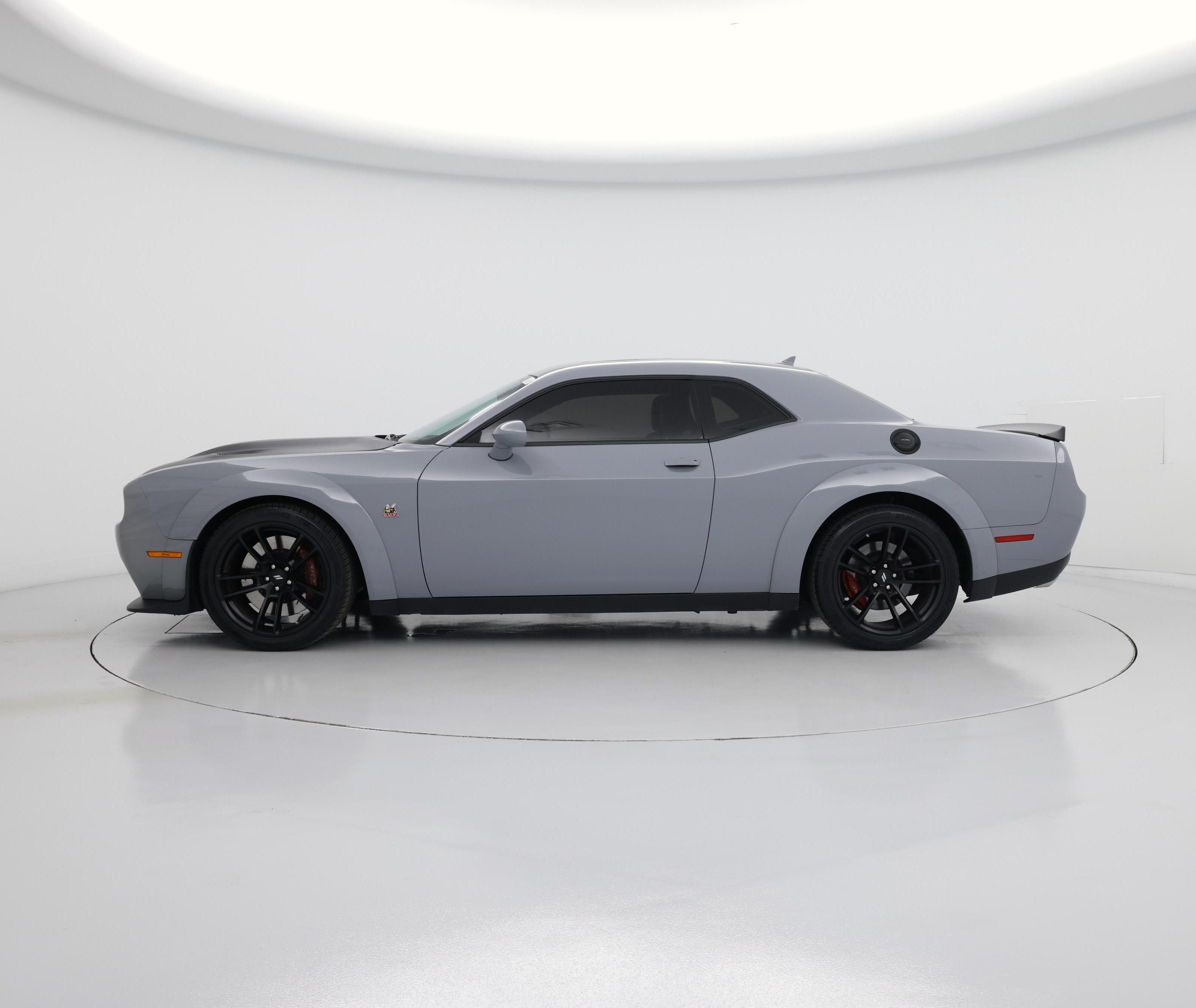 Thumbnail: 2022 Dodge Challenger - 3