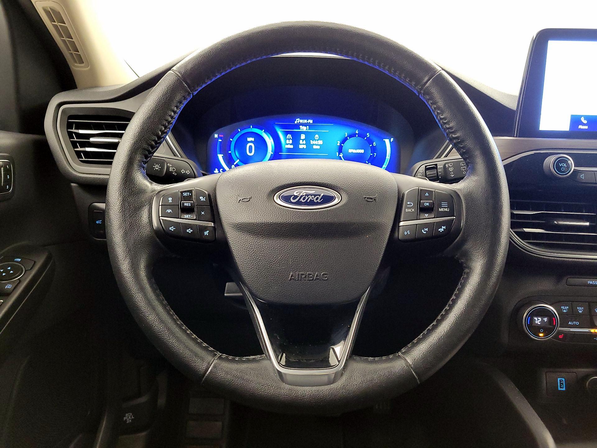 Thumbnail: 2020 Ford Escape - 10