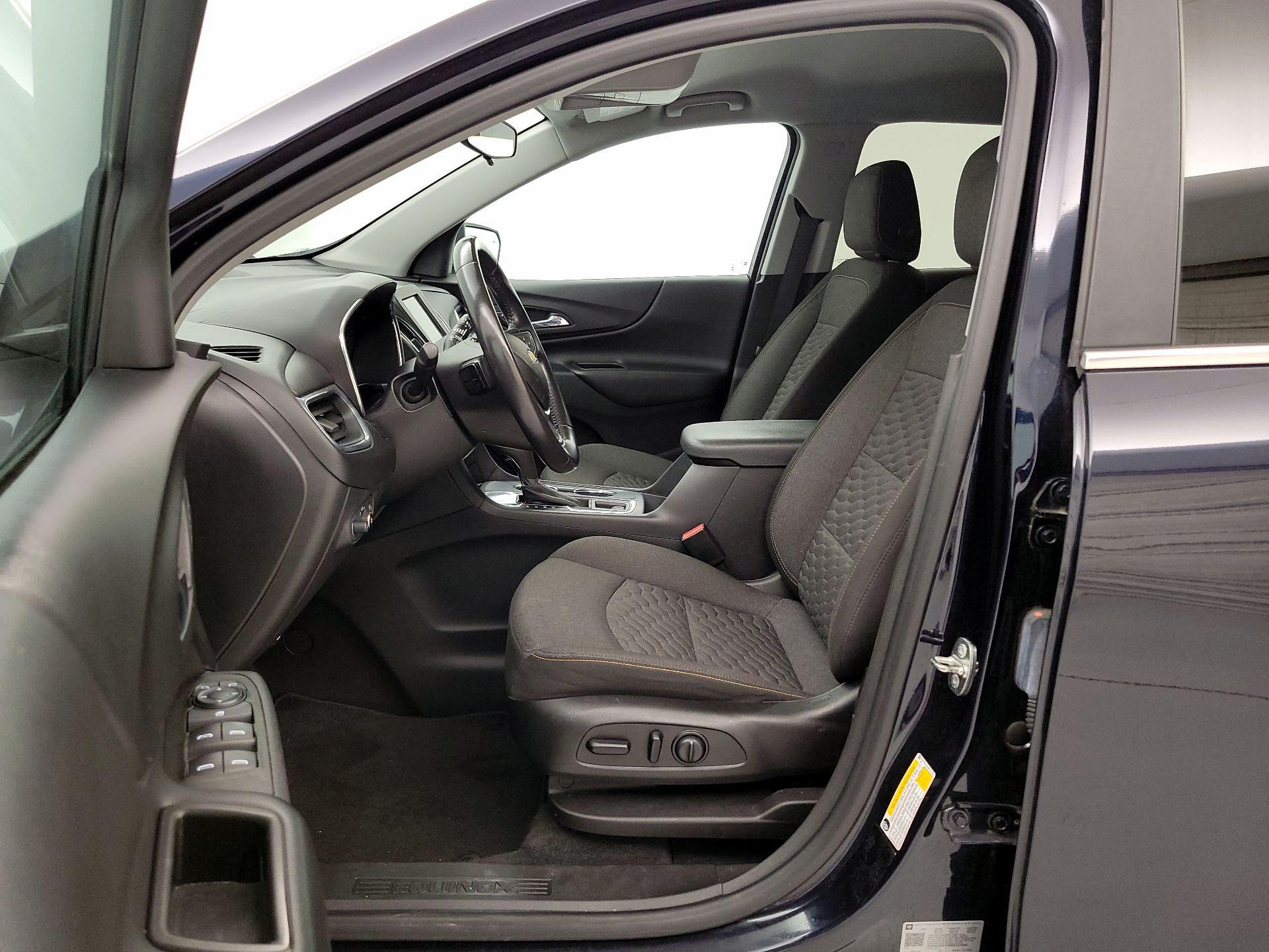 Thumbnail: 2021 Chevrolet Equinox - 11