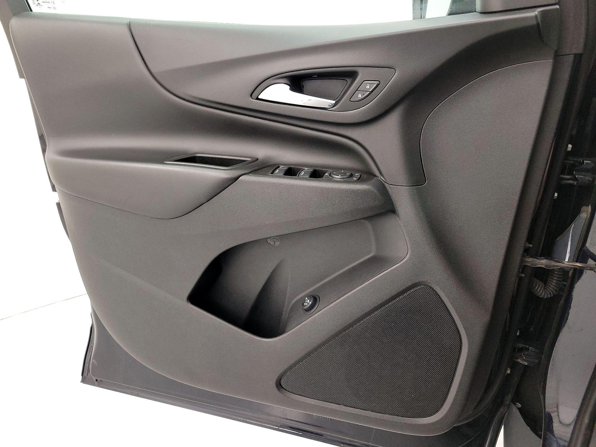 Thumbnail: 2021 Chevrolet Equinox - 12