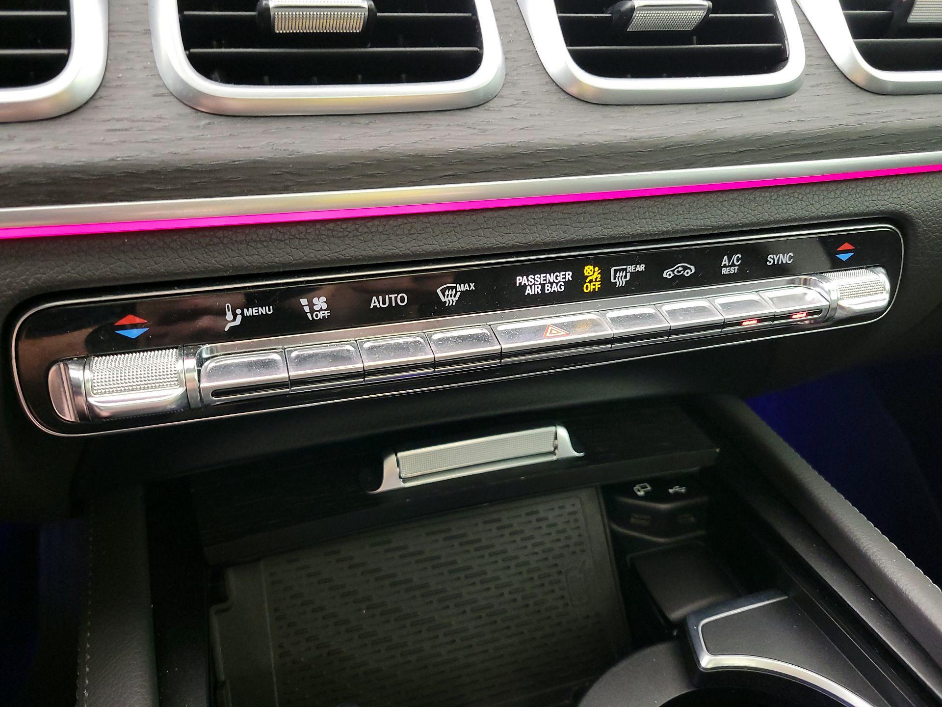 Thumbnail: 2020 Mercedes-Benz GLE - 17