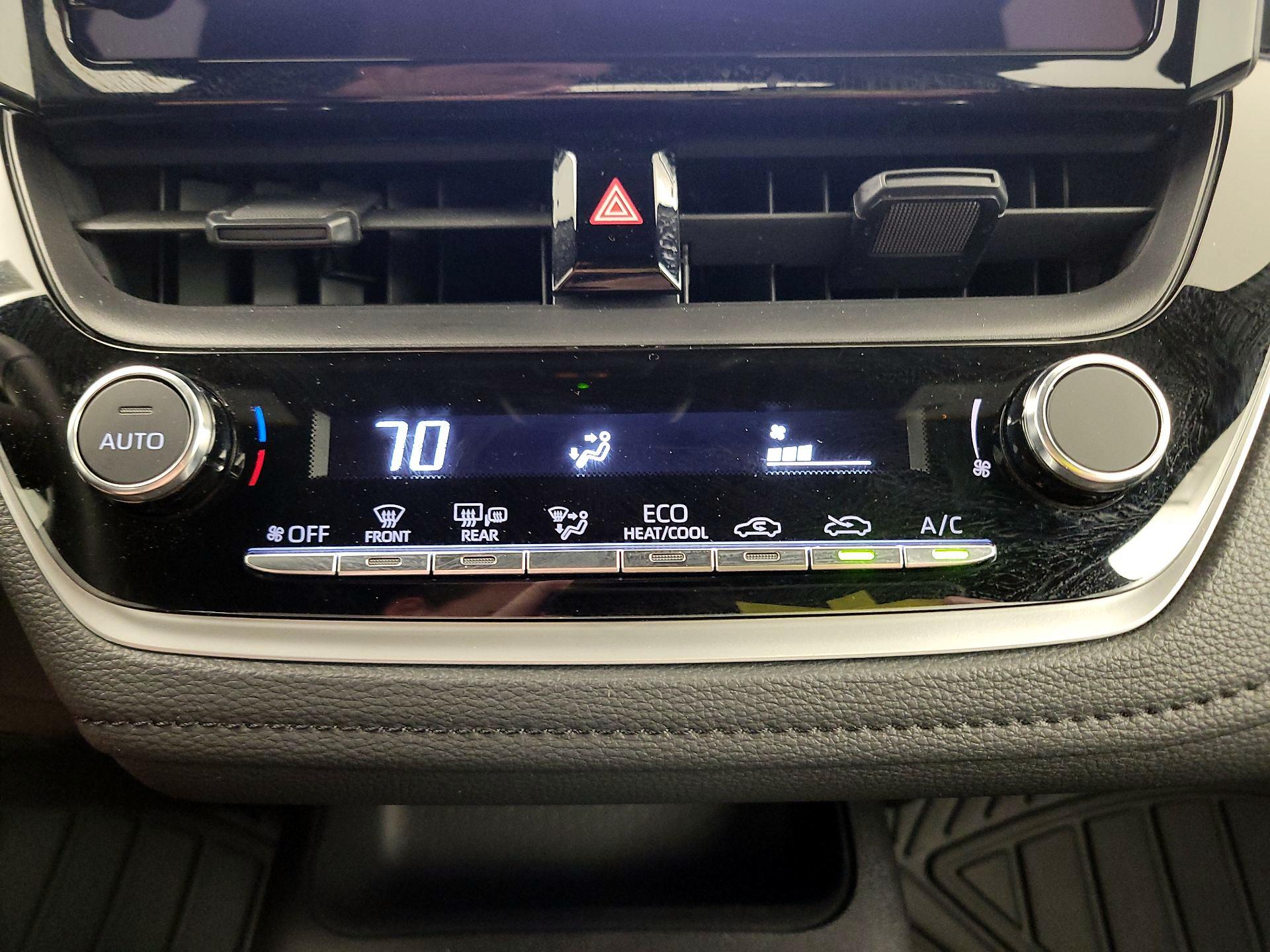 Thumbnail: 2023 Toyota Corolla - 16