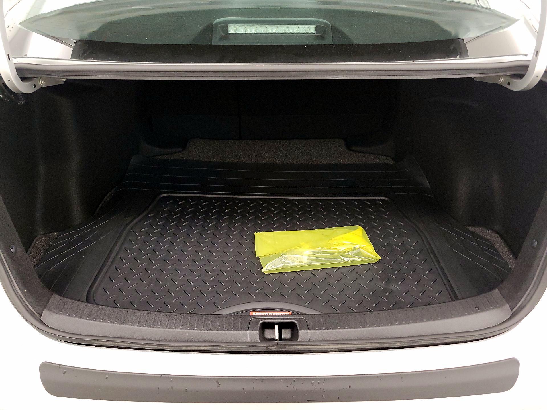 Thumbnail: 2023 Toyota Corolla - 20