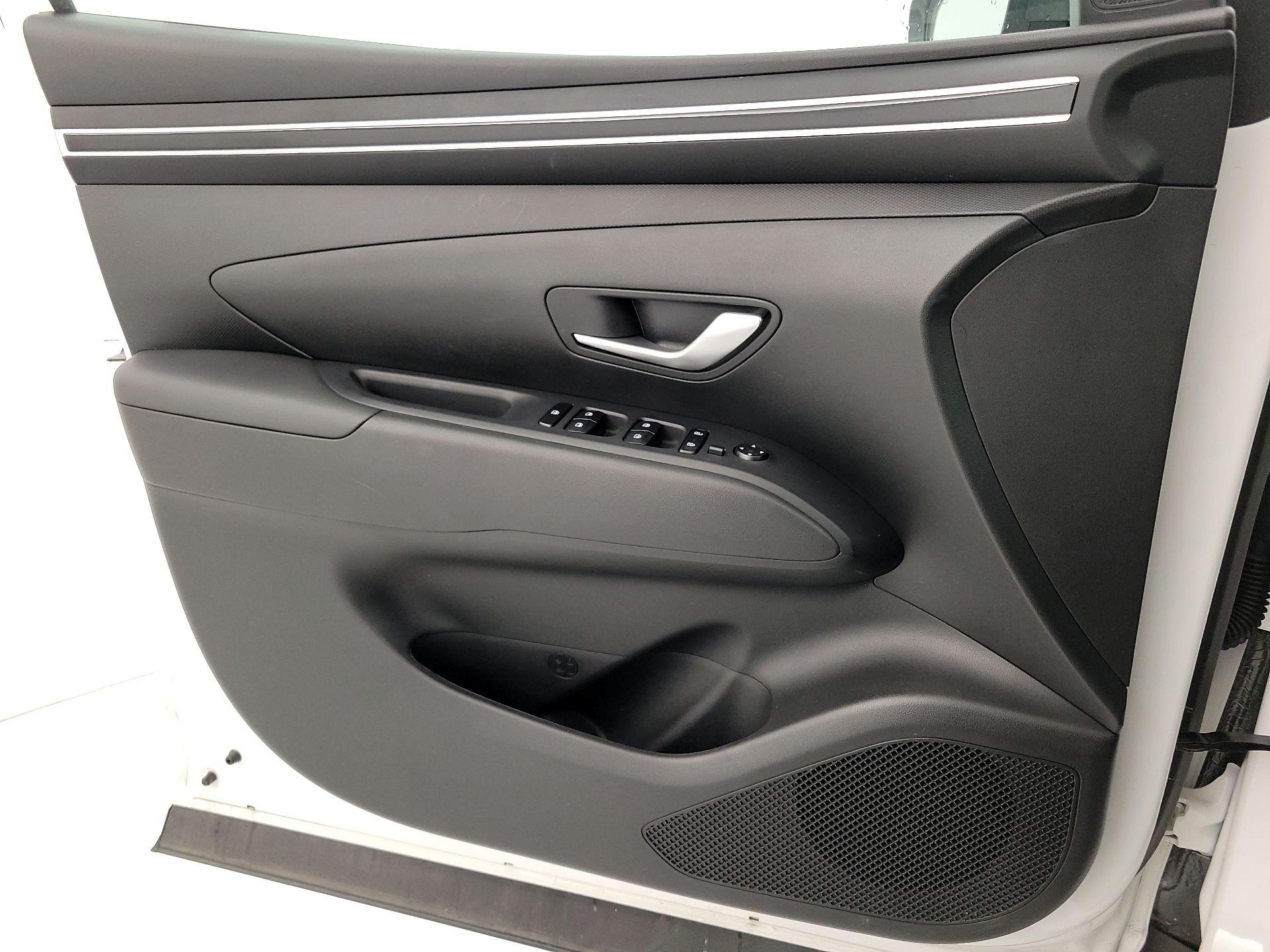 Thumbnail: 2024 Hyundai Tucson - 12
