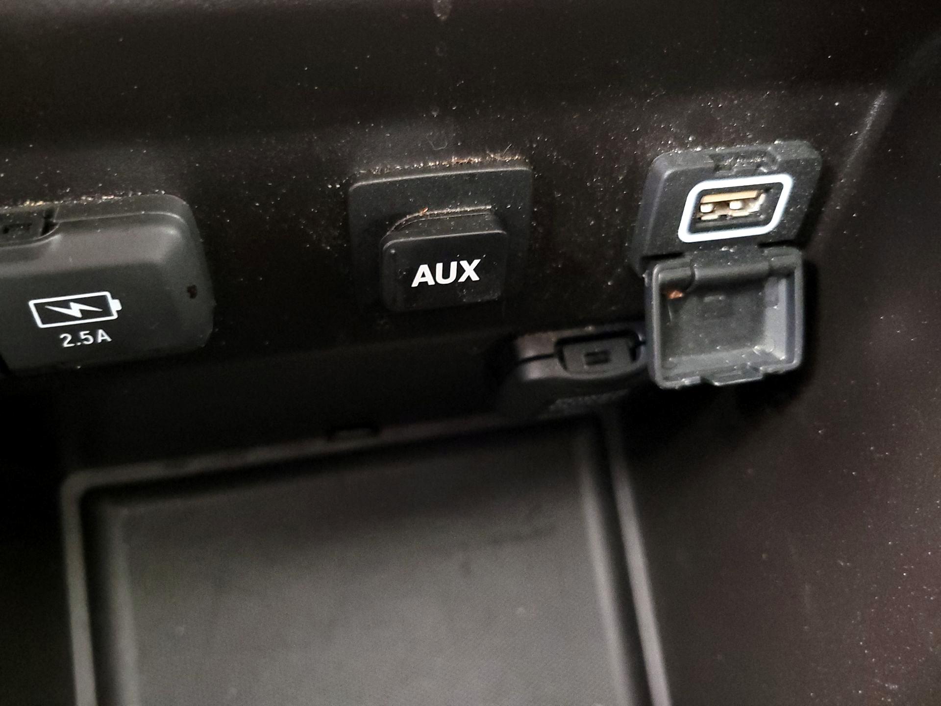 Thumbnail: 2020 Acura MDX - 18