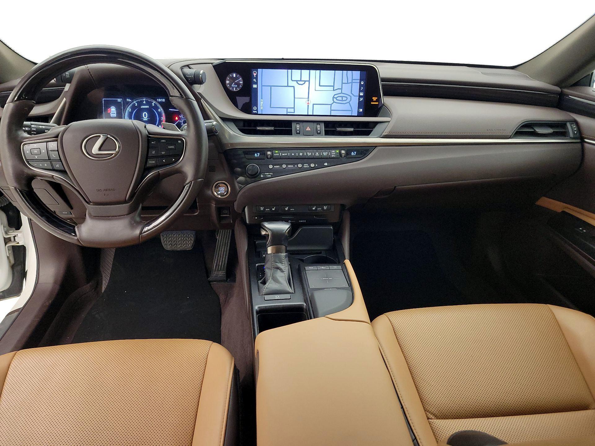 Thumbnail: 2020 Lexus ES - 9