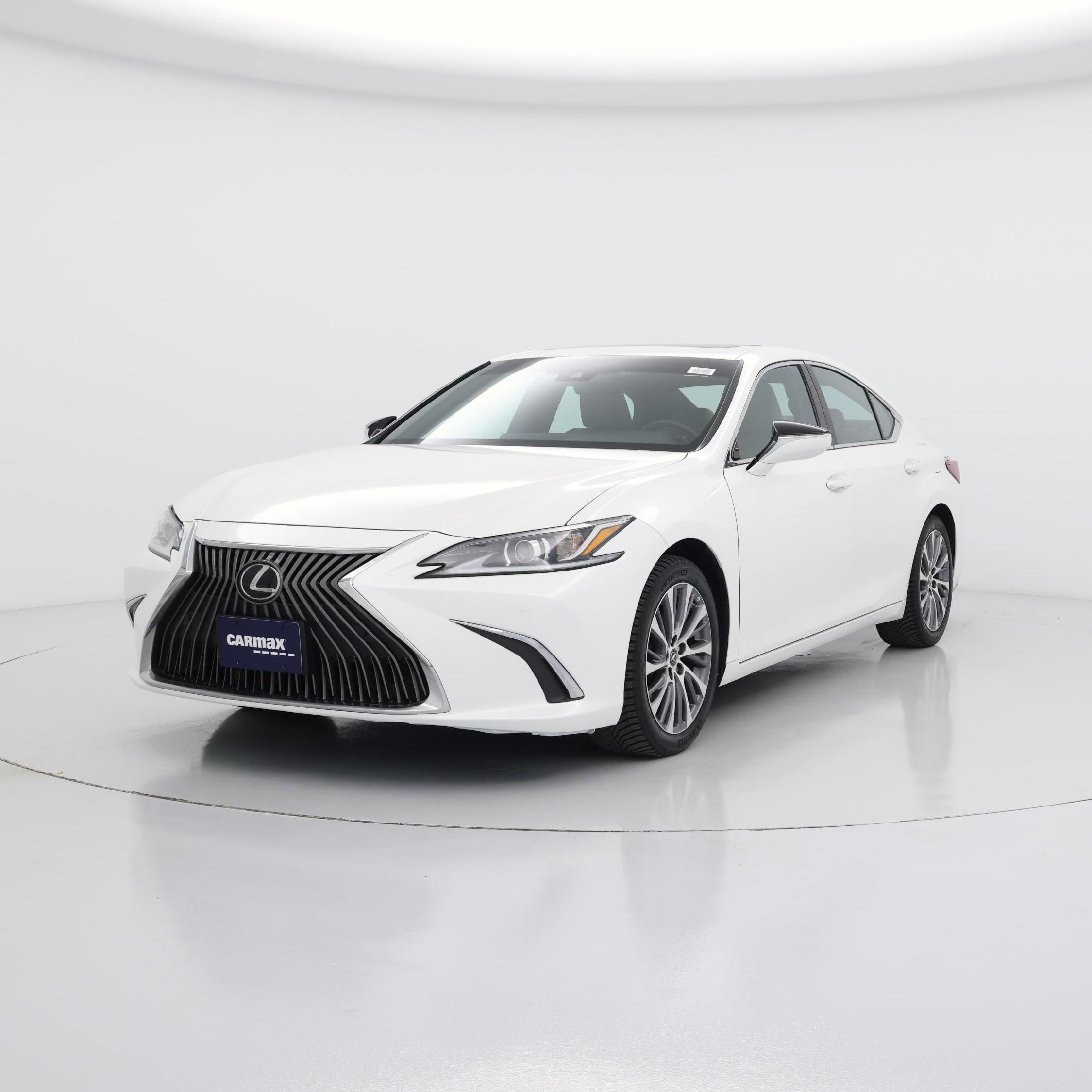 Thumbnail: 2020 Lexus ES - 4