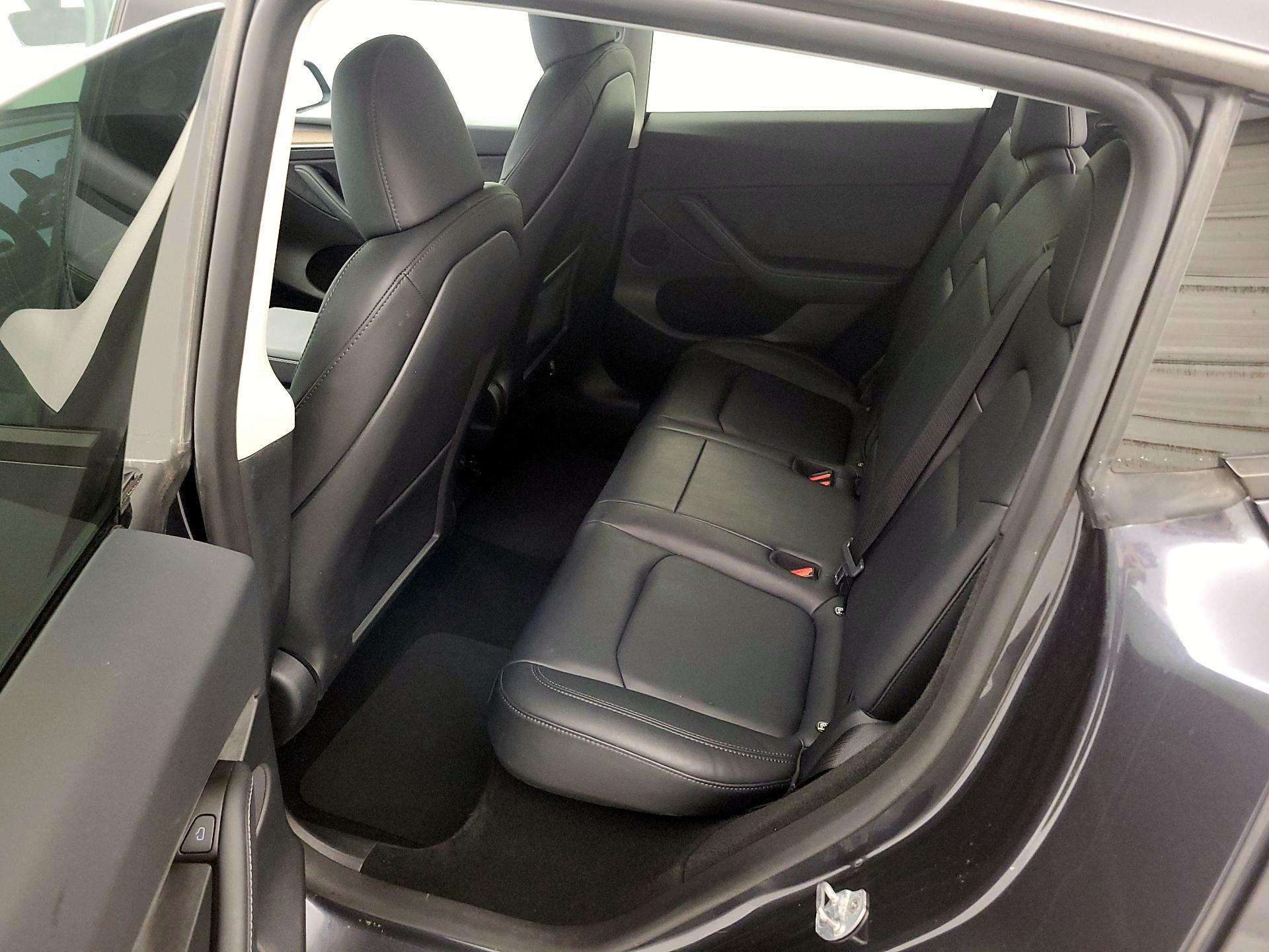 Thumbnail: 2024 Tesla Model Y - 18