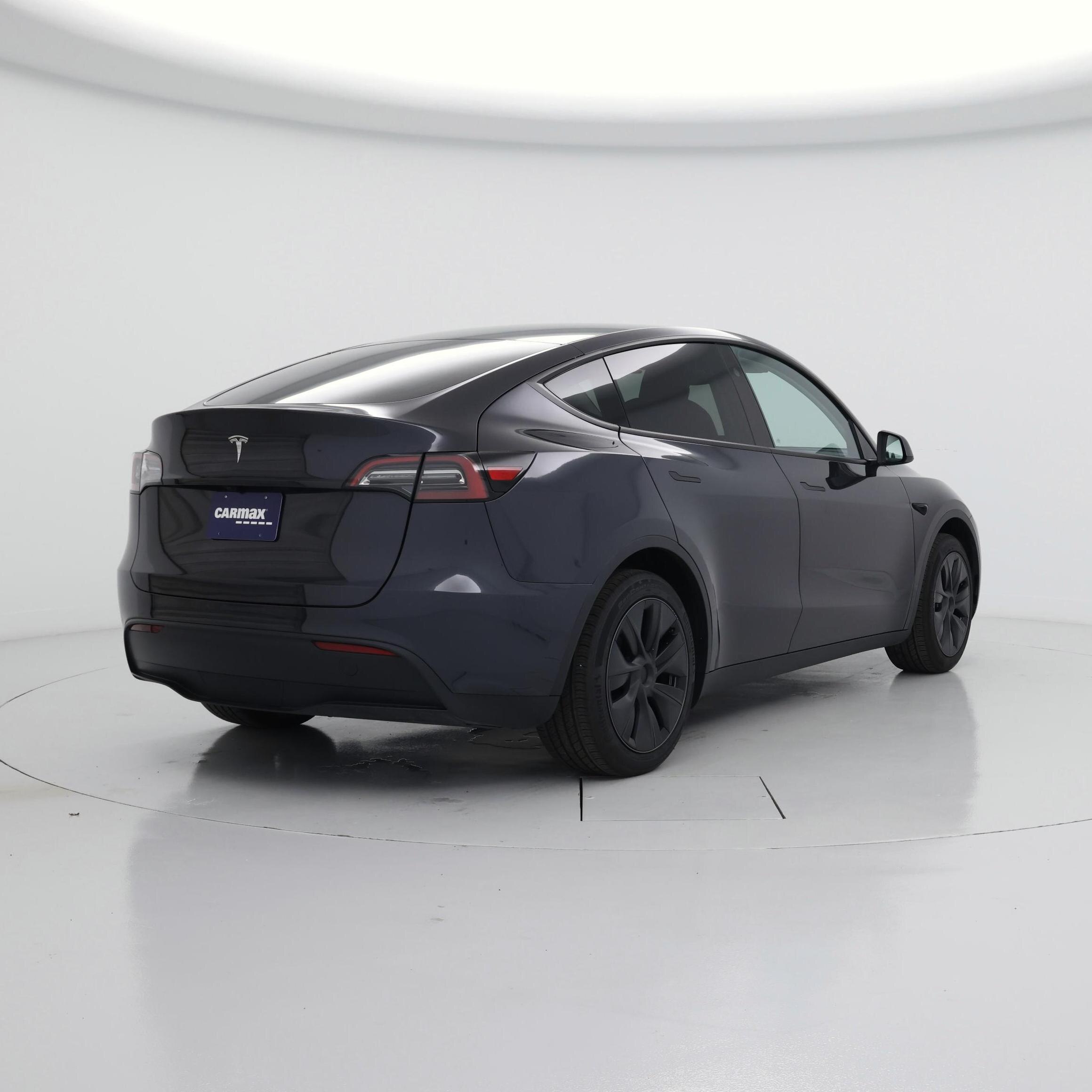 Thumbnail: 2024 Tesla Model Y - 8