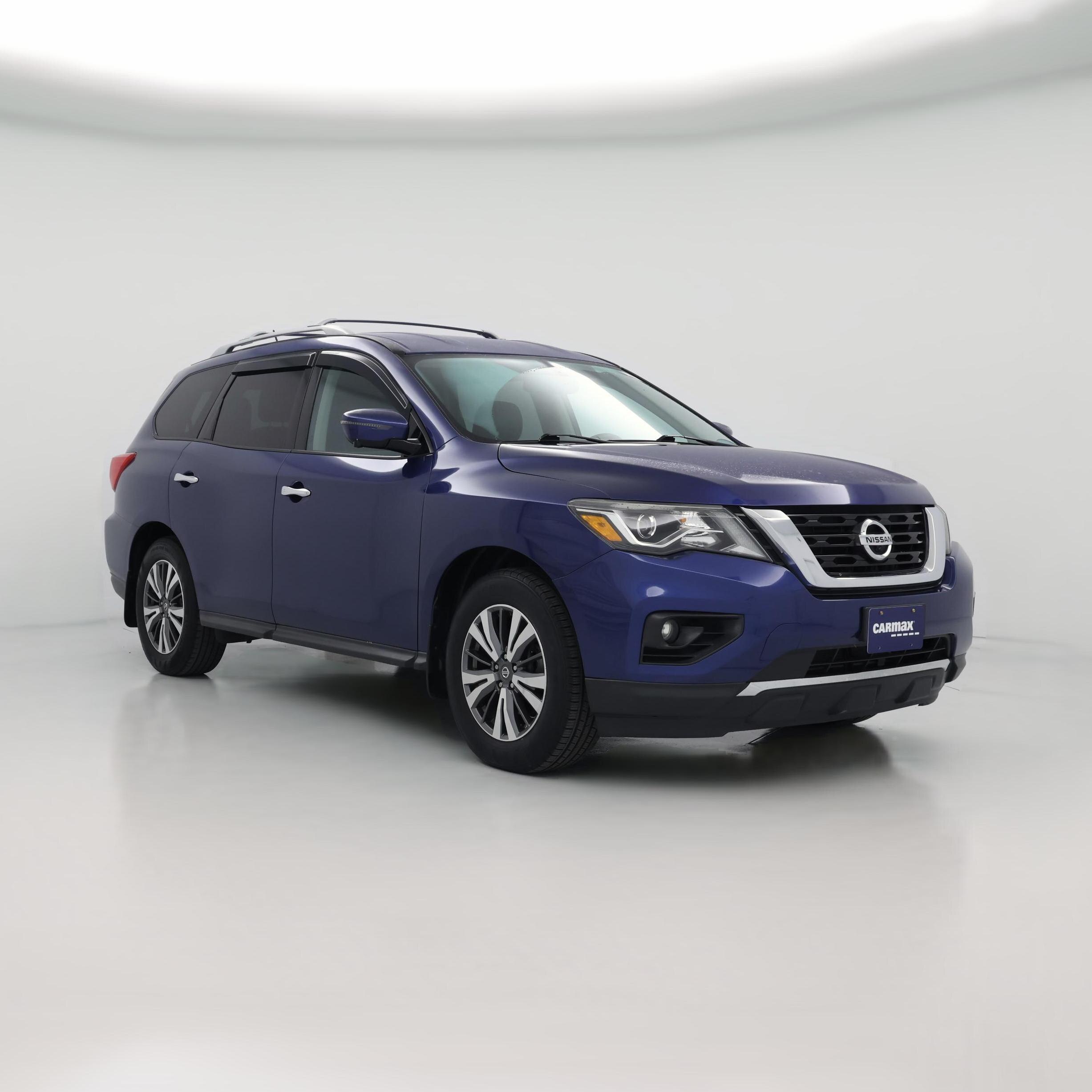 Thumbnail: 2017 Nissan Pathfinder - 1