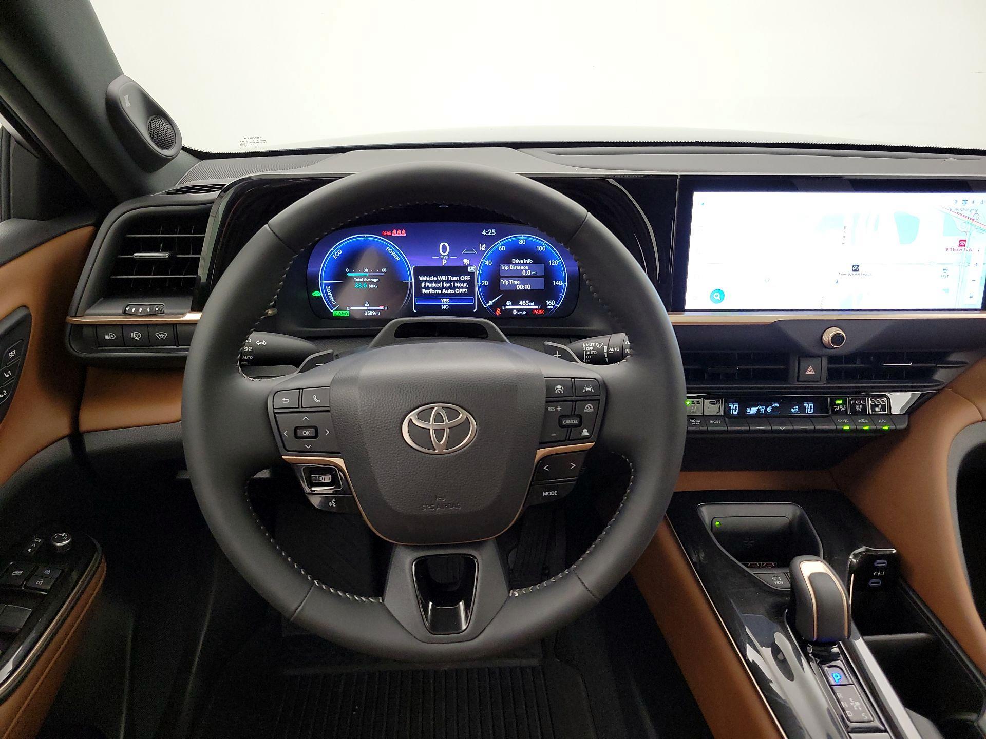 Thumbnail: 2025 Toyota Crown Signia - 10