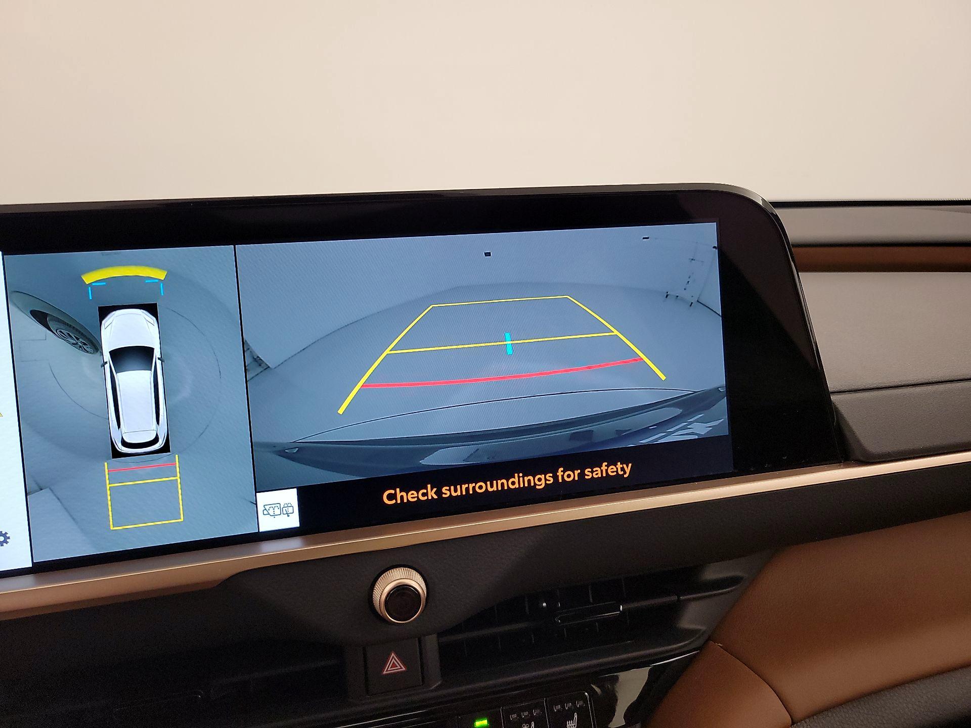 Thumbnail: 2025 Toyota Crown Signia - 15