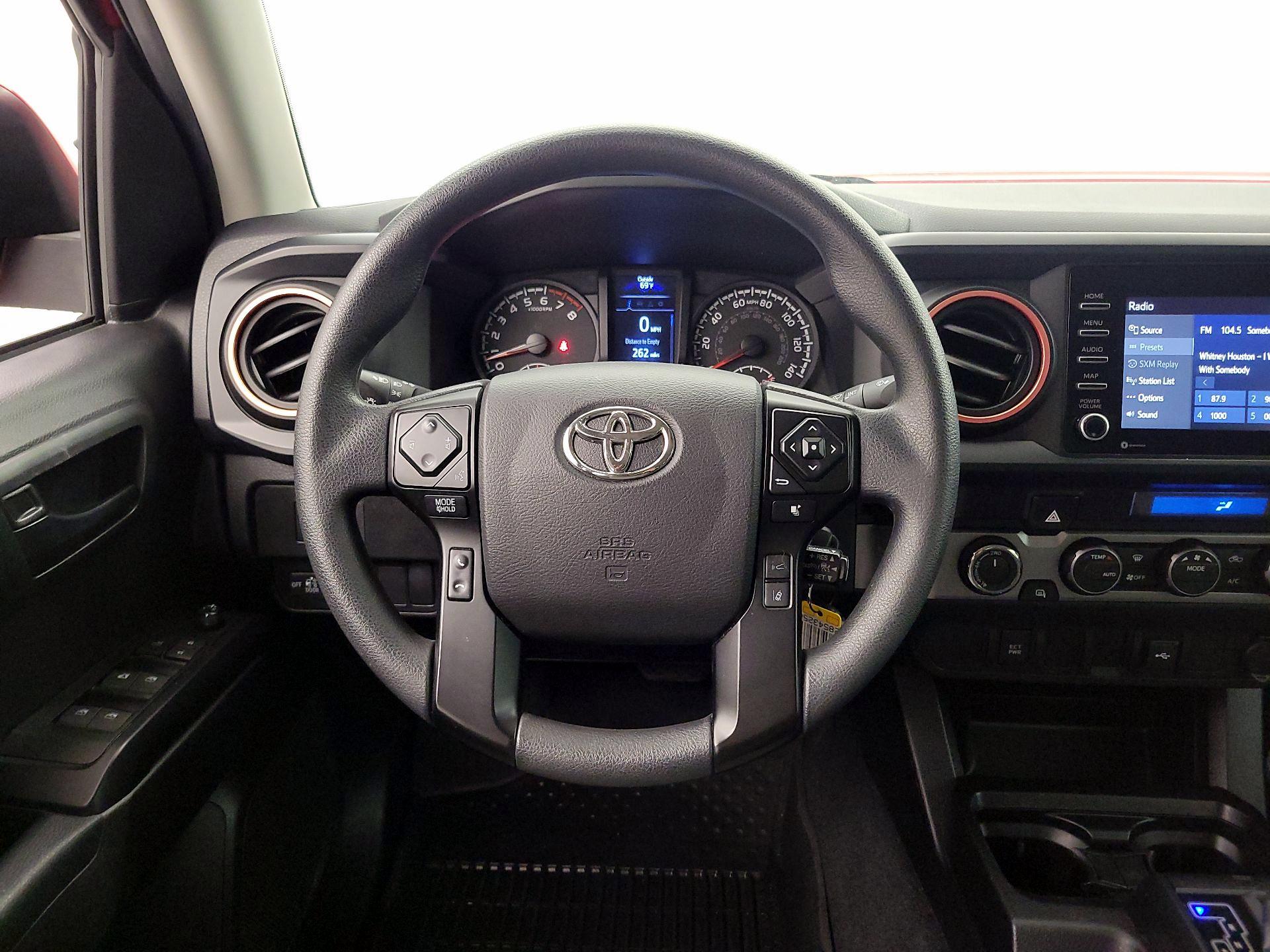 Thumbnail: 2022 Toyota Tacoma - 10