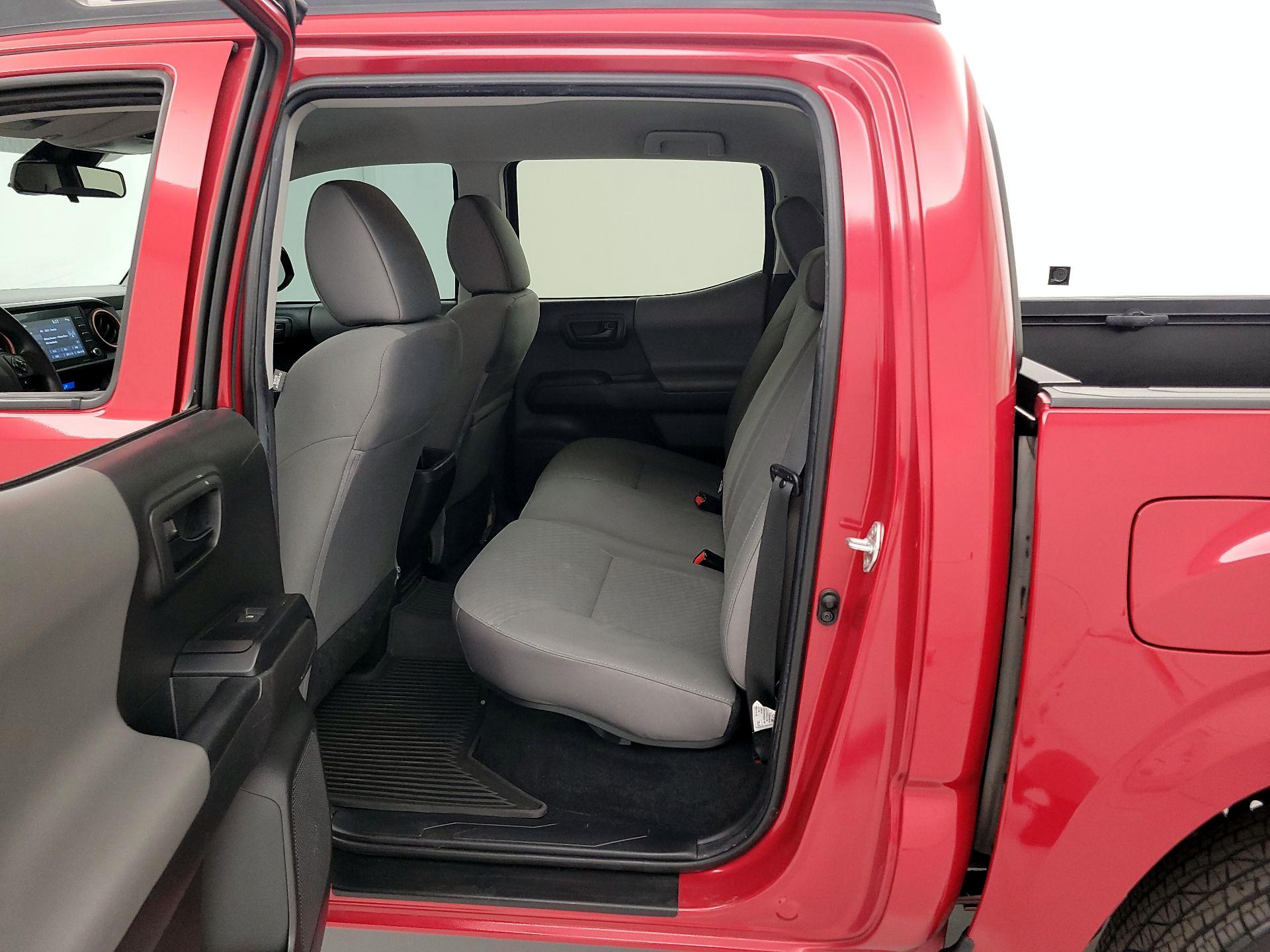 Thumbnail: 2022 Toyota Tacoma - 19
