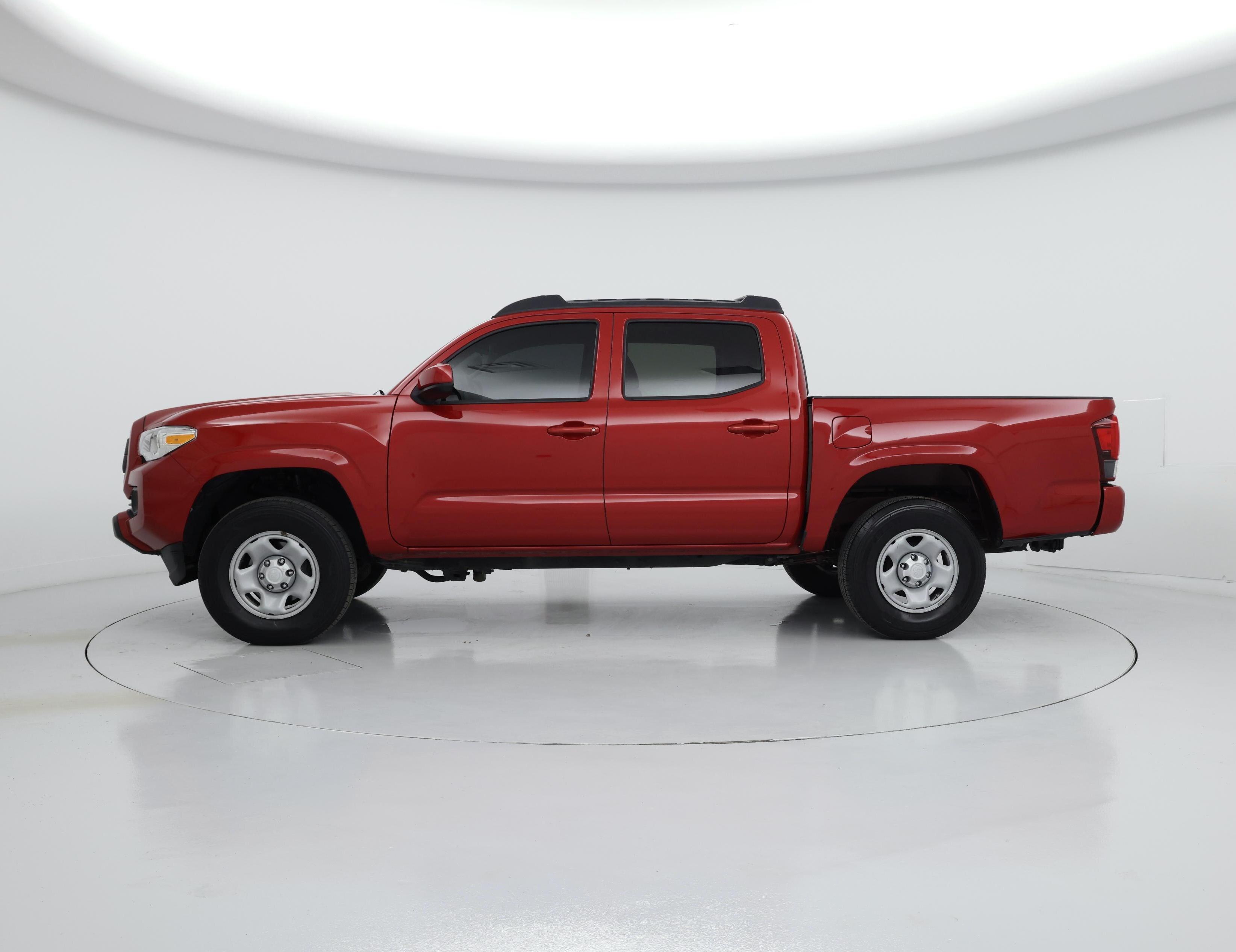 Thumbnail: 2022 Toyota Tacoma - 3