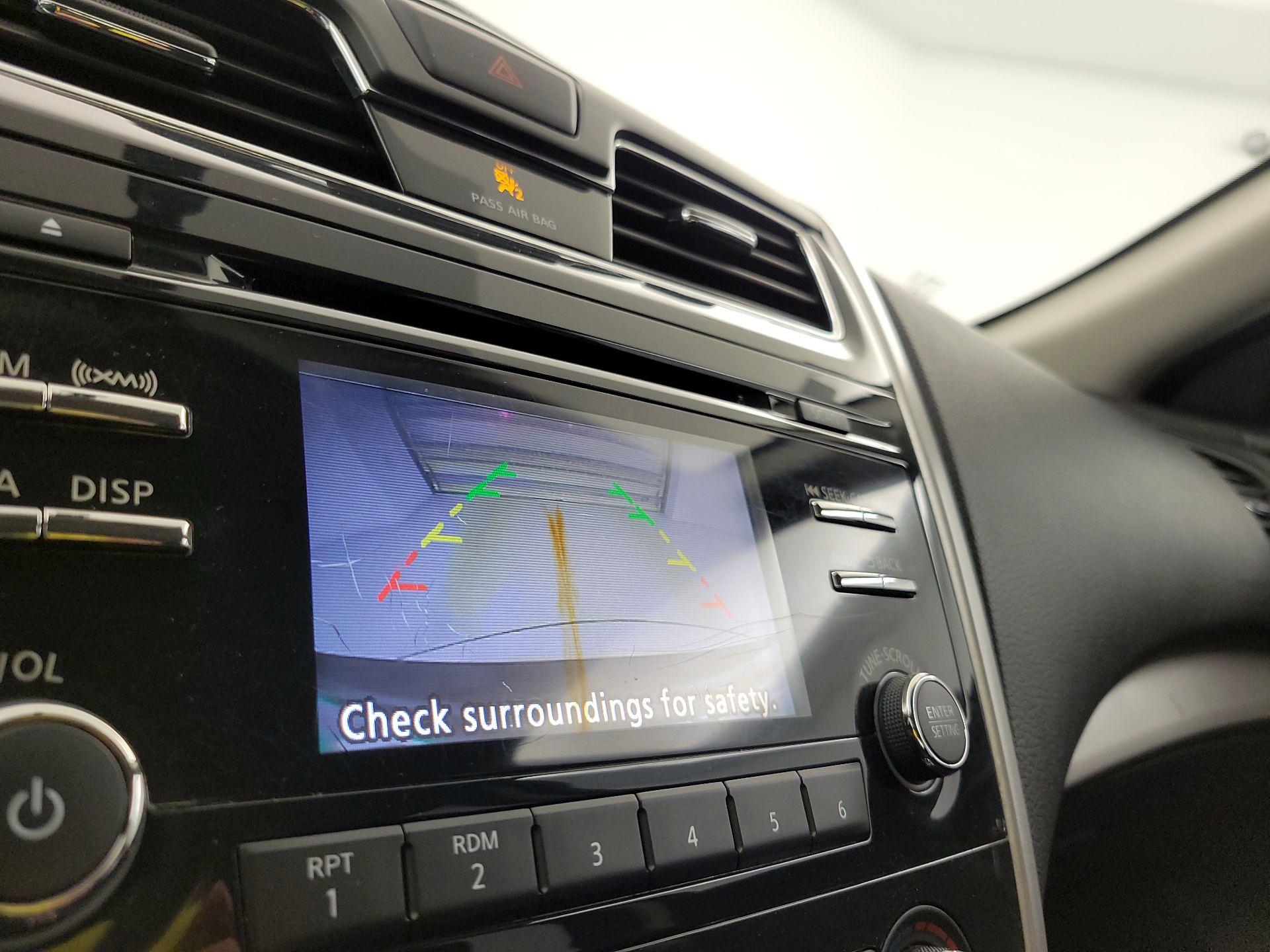 Thumbnail: 2015 Nissan Altima - 14