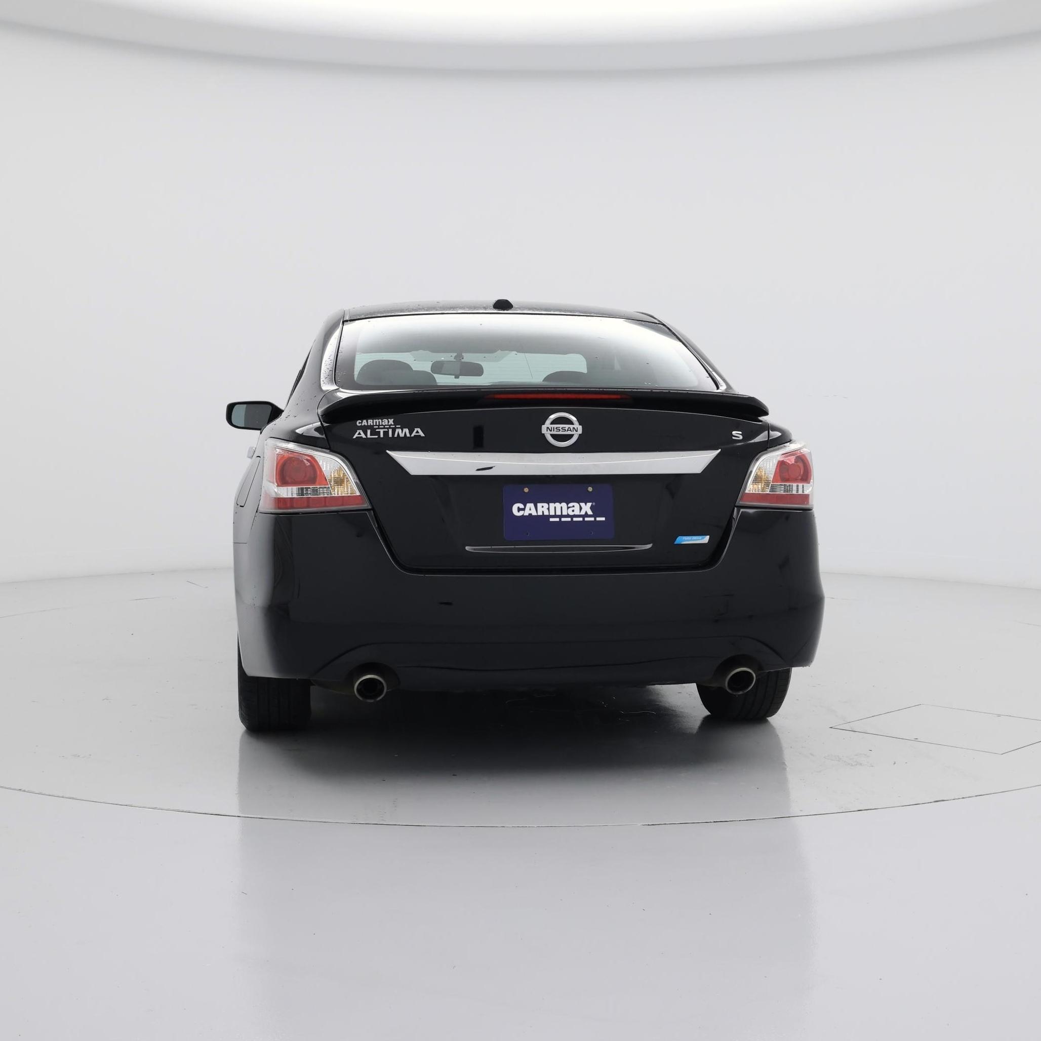 Thumbnail: 2015 Nissan Altima - 6