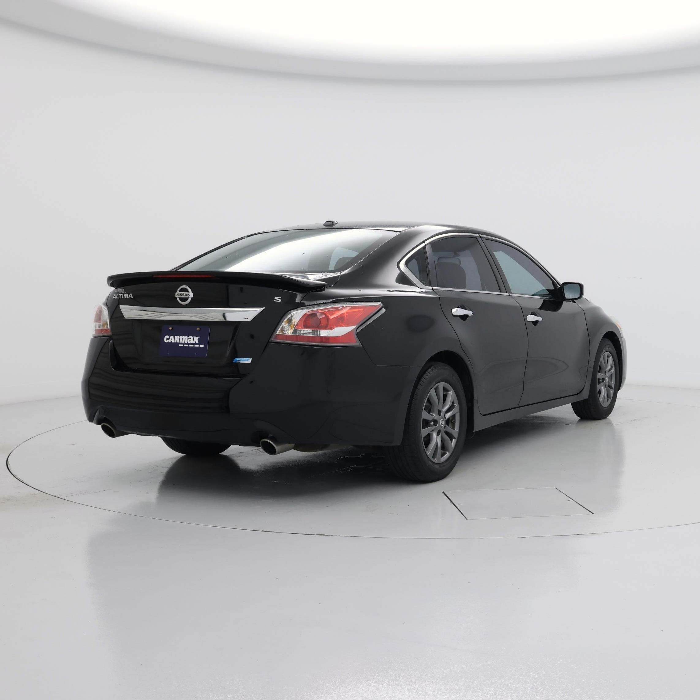 Thumbnail: 2015 Nissan Altima - 8