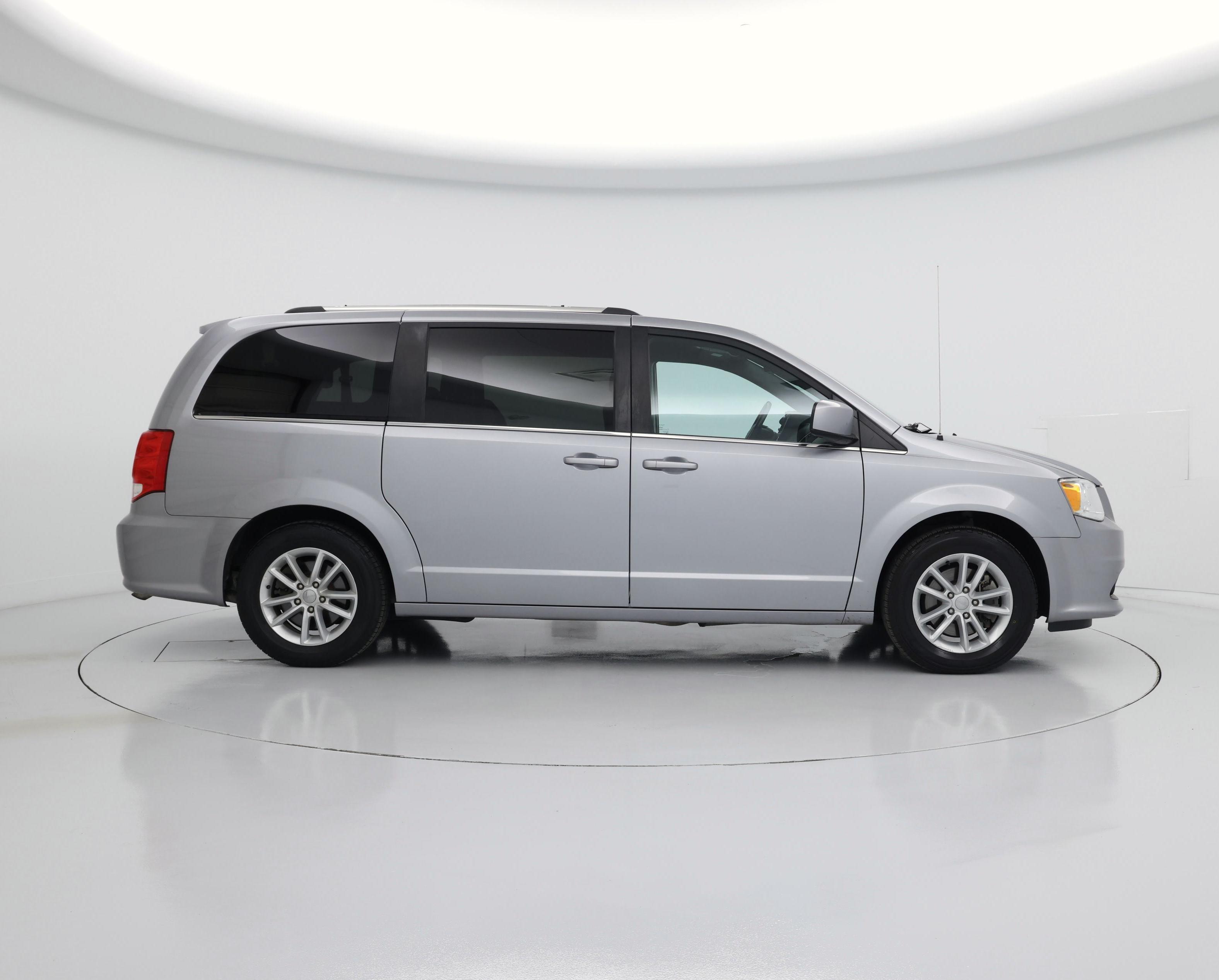 Thumbnail: 2019 Dodge Grand Caravan - 7