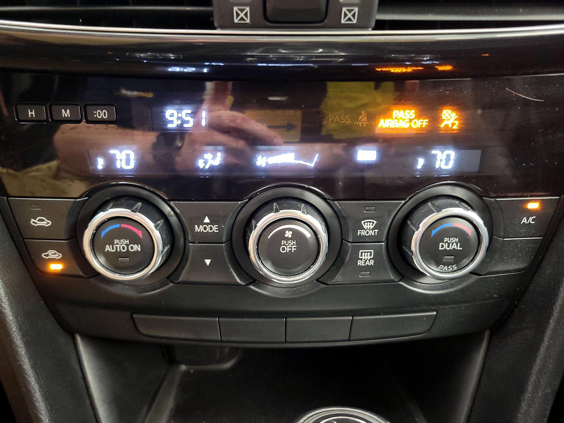 Thumbnail: 2014 Mazda Mazda6 - 16