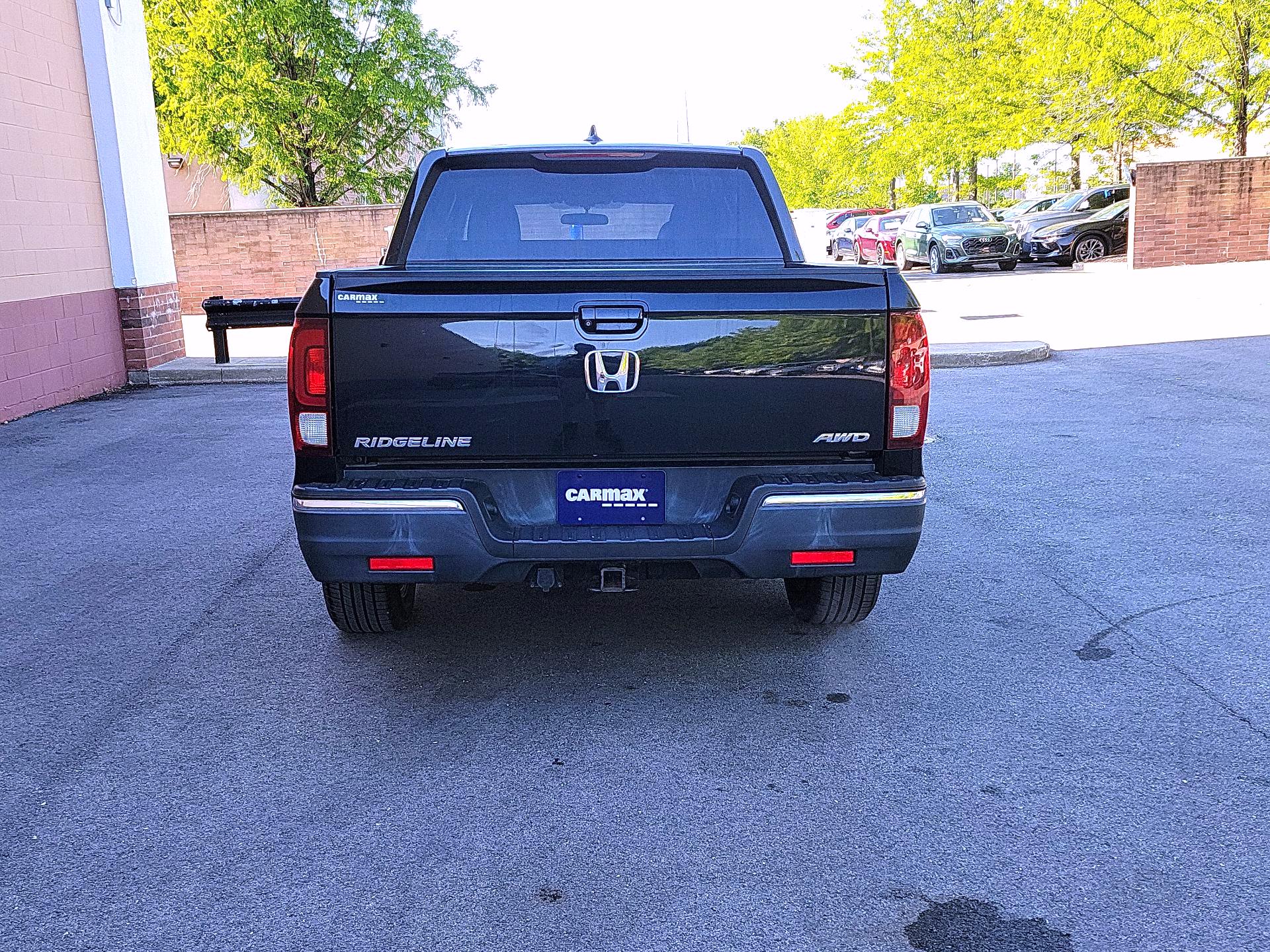 Thumbnail: 2017 Honda Ridgeline - 6