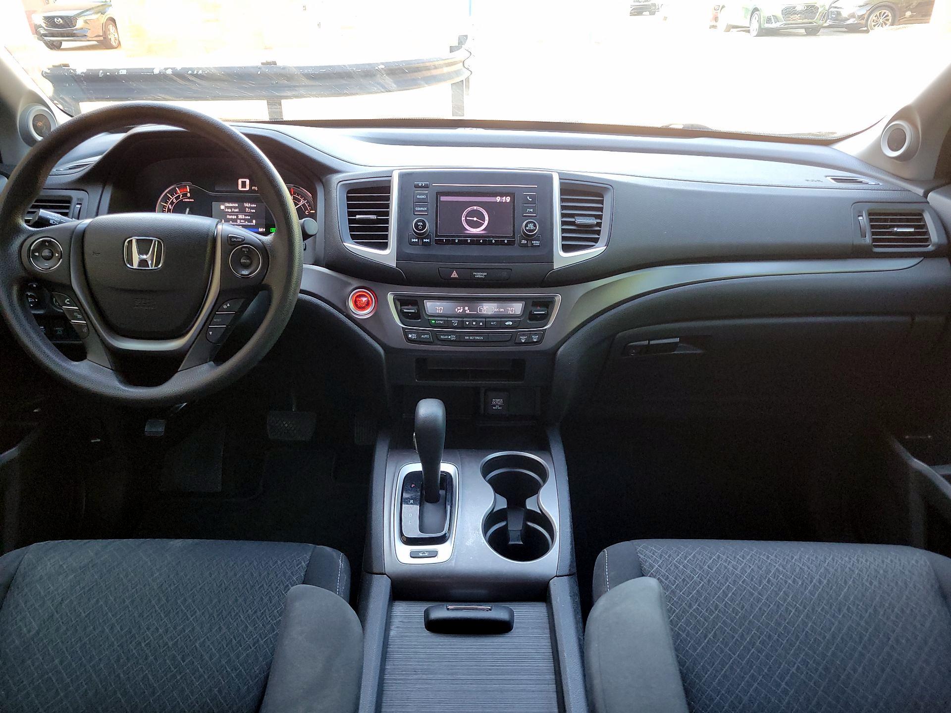 Thumbnail: 2017 Honda Ridgeline - 8