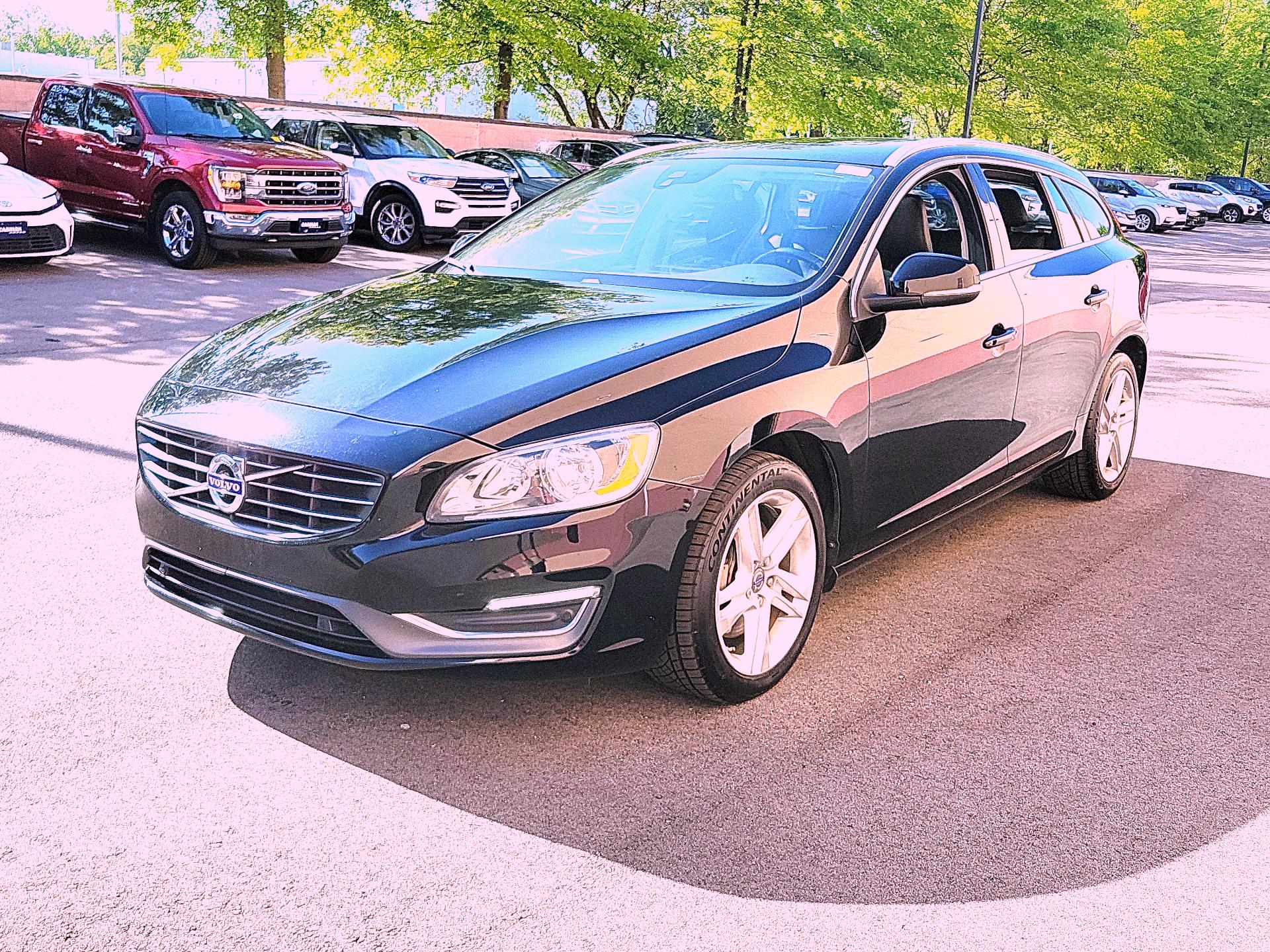 Thumbnail: 2015 Volvo V60 - 3
