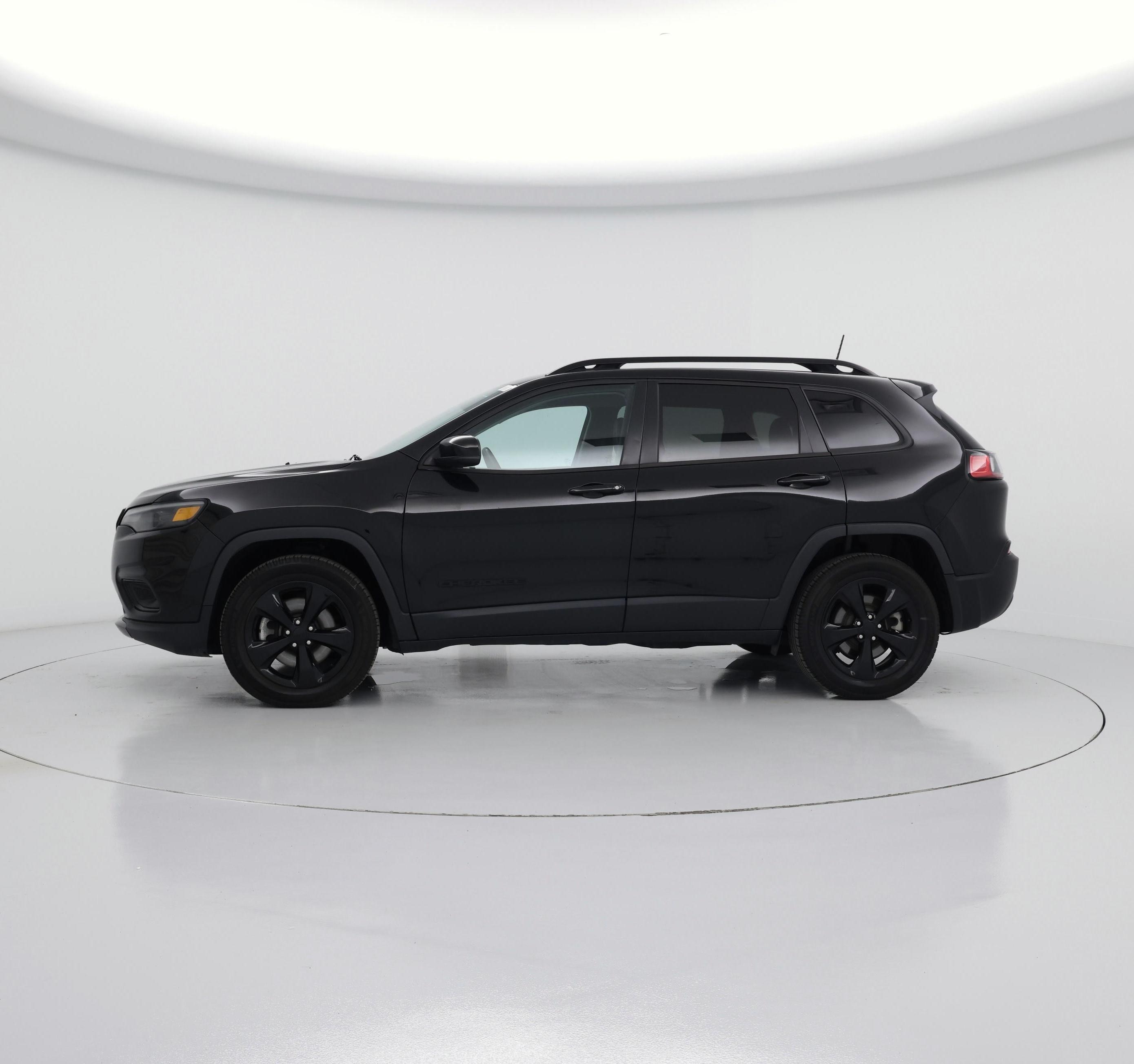 Thumbnail: 2021 Jeep Cherokee - 3