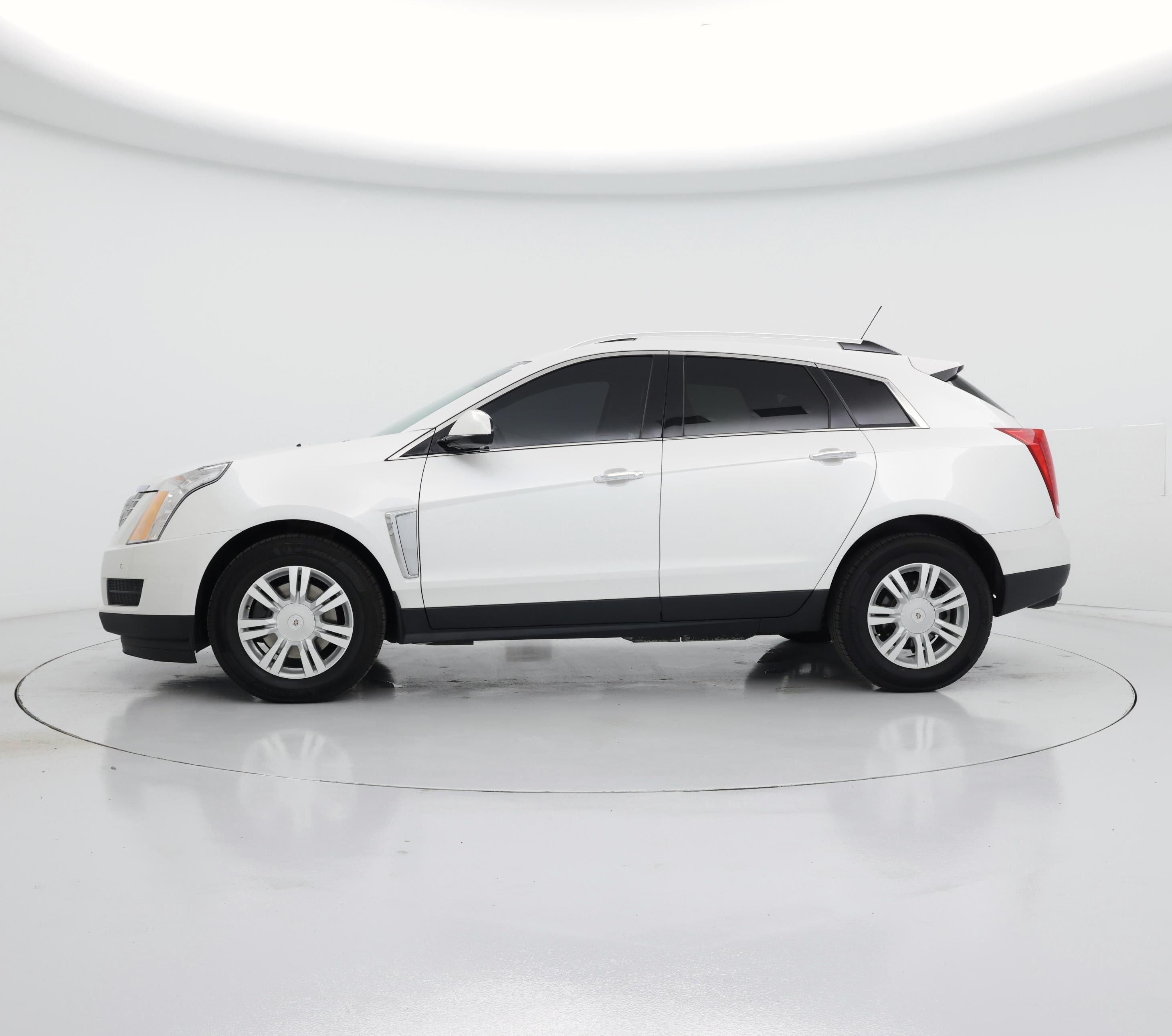 Thumbnail: 2015 Cadillac SRX - 3