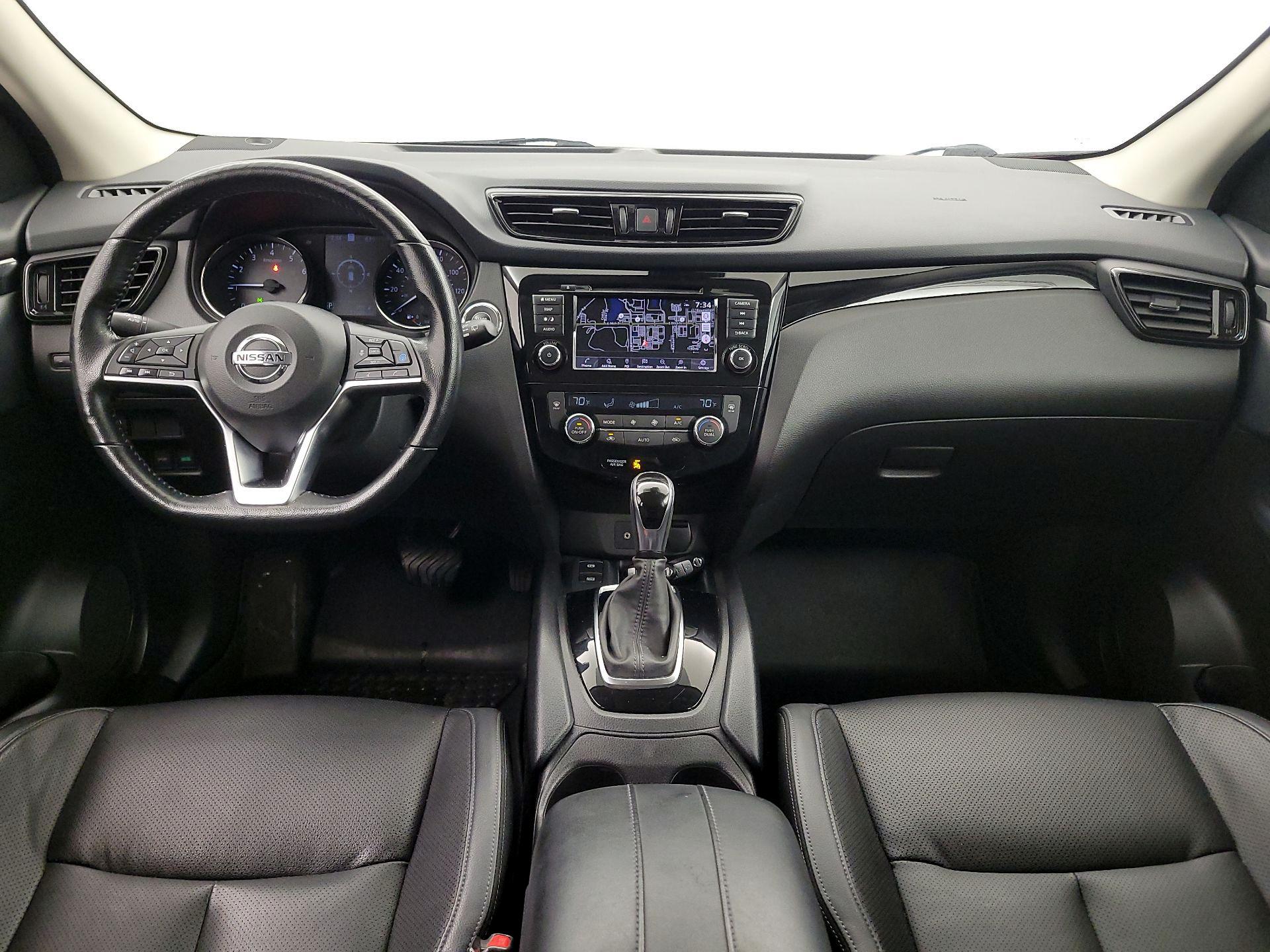 Thumbnail: 2022 Nissan Rogue Sport - 9