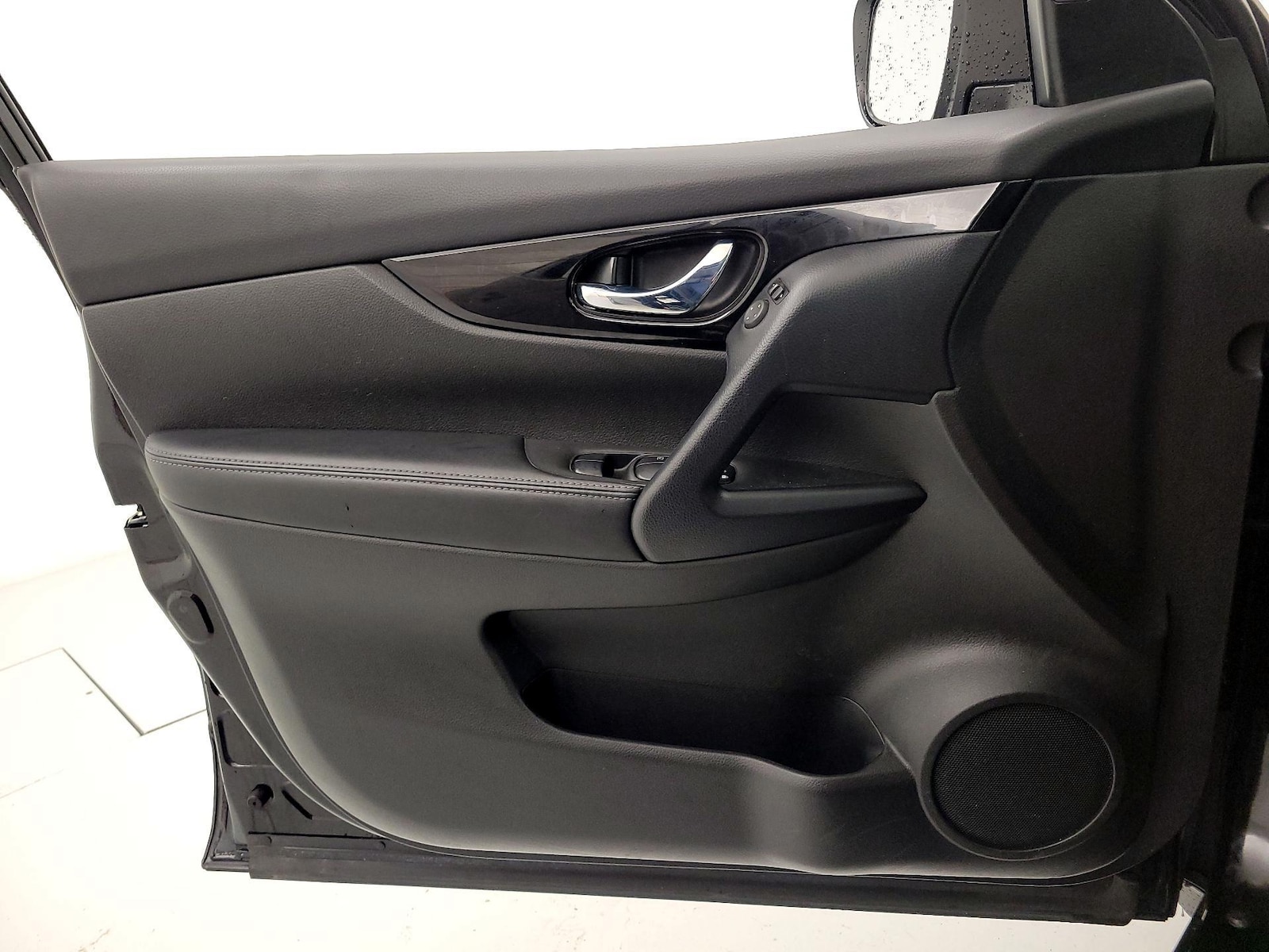 2022 Nissan Rogue Sport SL - Photo 13