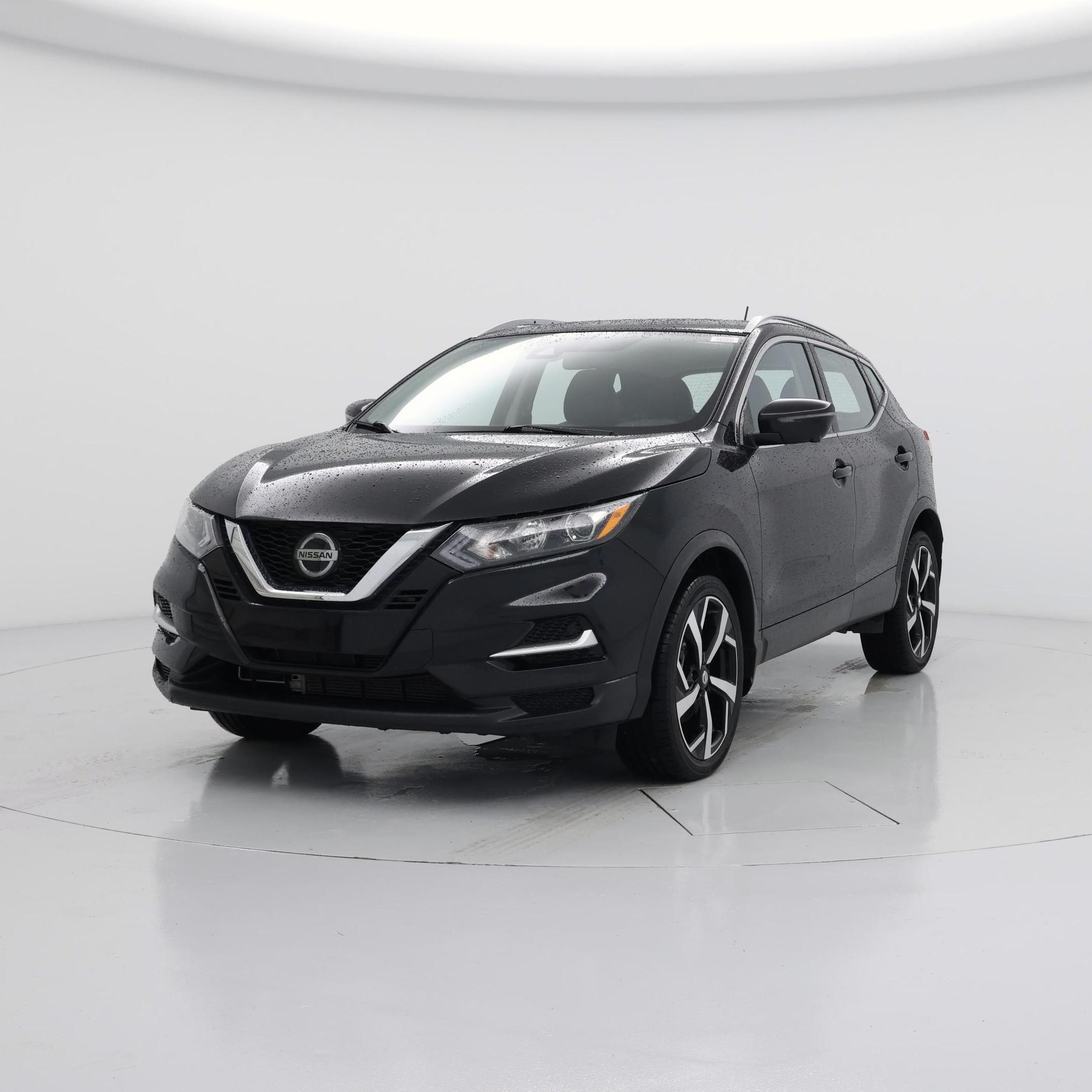 Thumbnail: 2022 Nissan Rogue Sport - 4