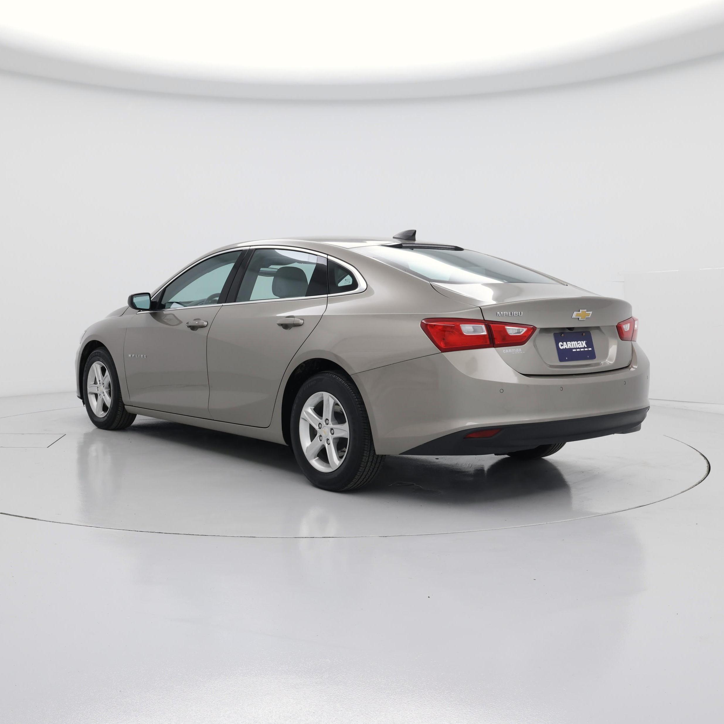 Thumbnail: 2022 Chevrolet Malibu - 2