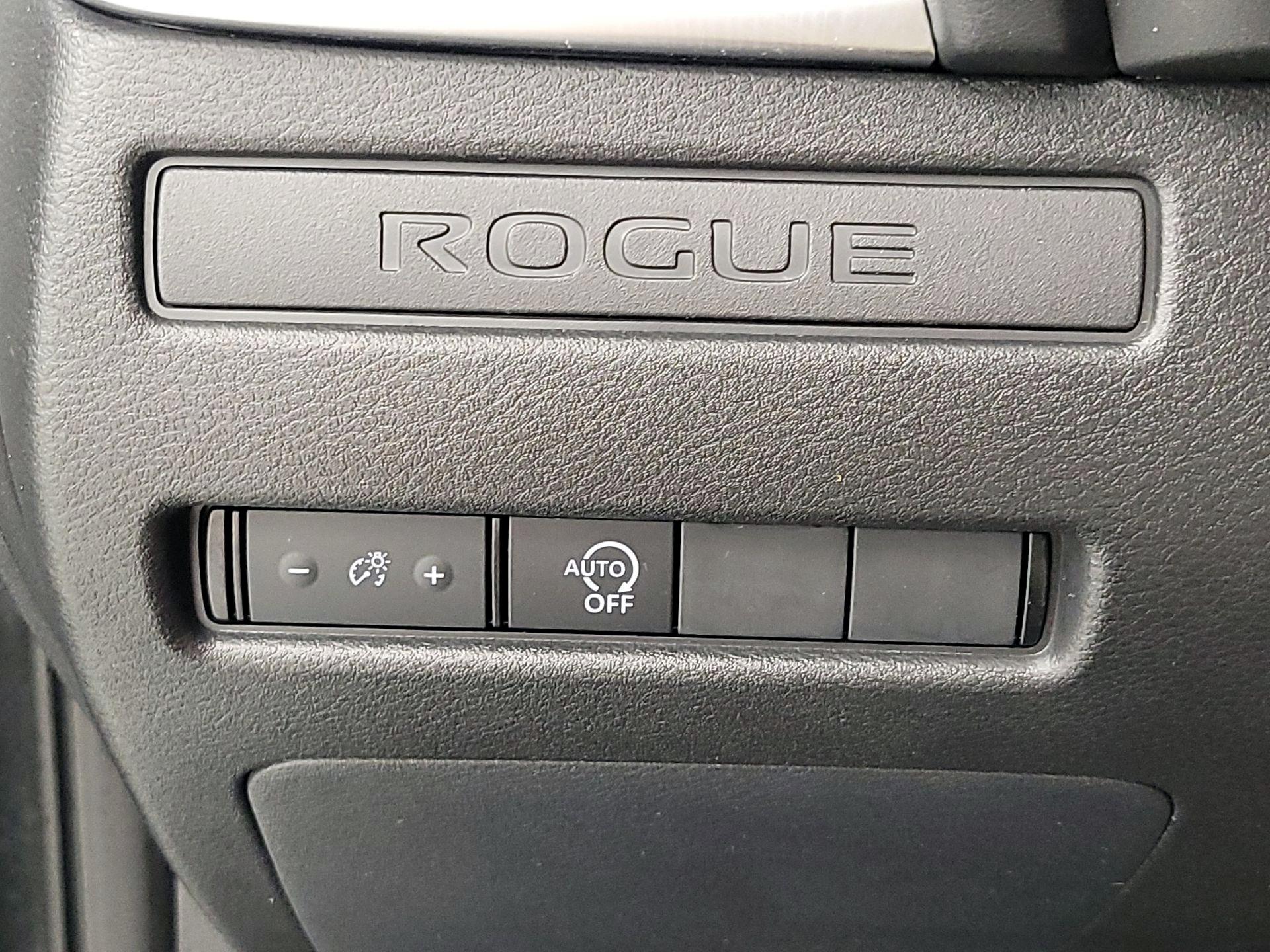 Thumbnail: 2024 Nissan Rogue - 13