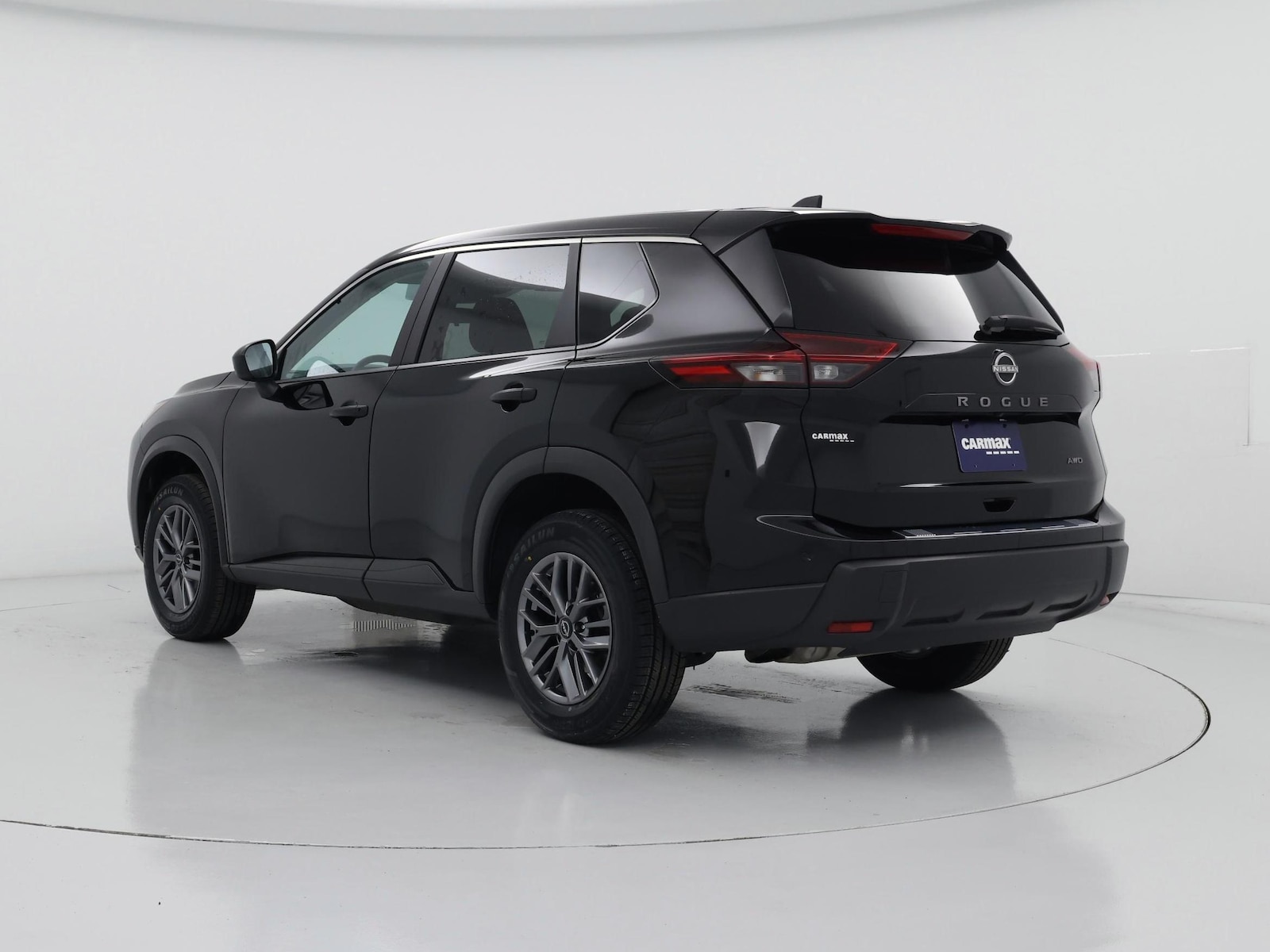 2024 Nissan Rogue S - Photo 3