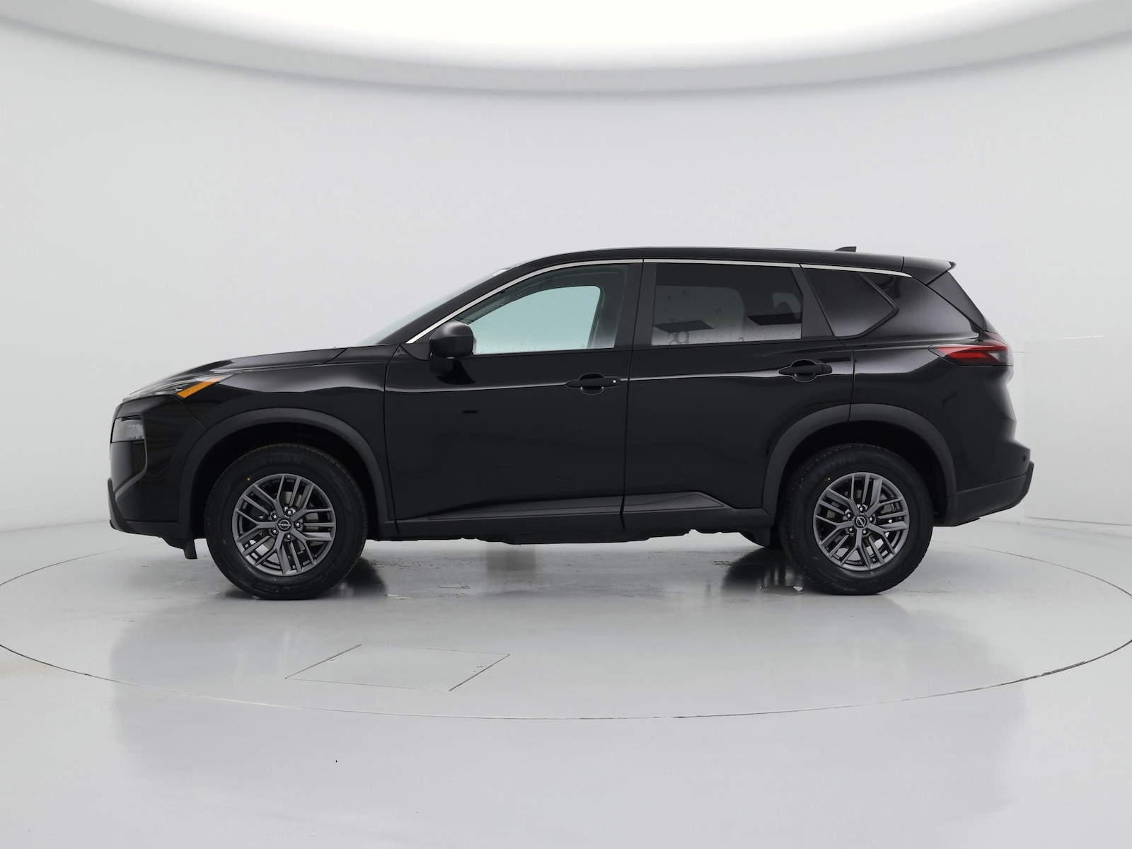 2024 Nissan Rogue S - Photo 4