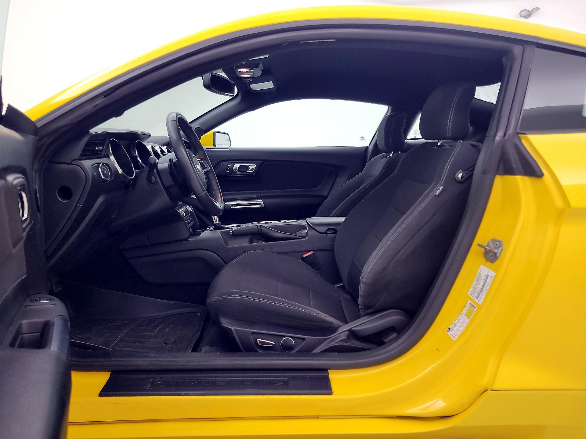 Thumbnail: 2015 Ford Mustang - 11