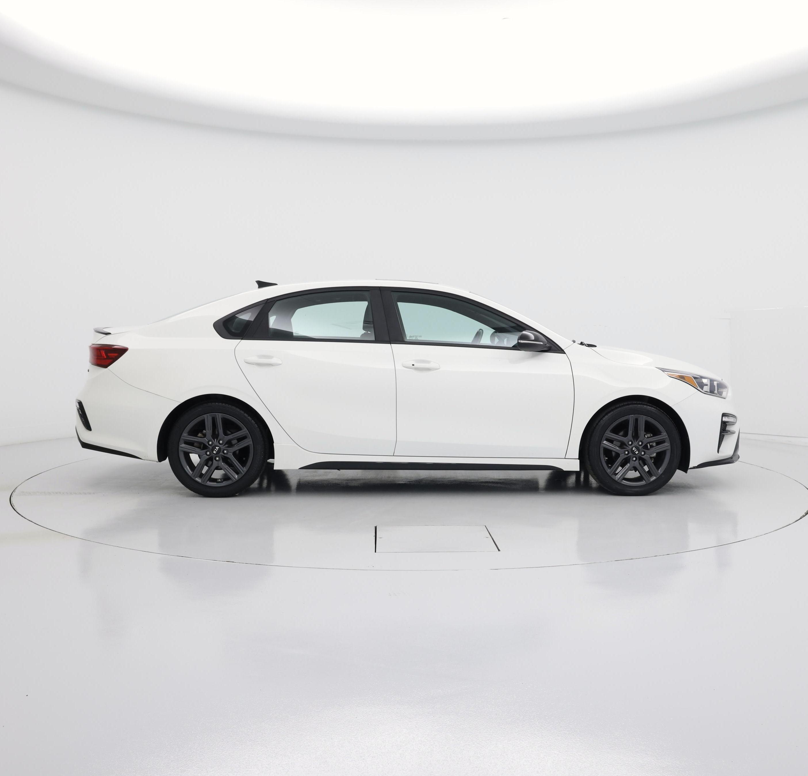 Thumbnail: 2020 Kia Forte - 7