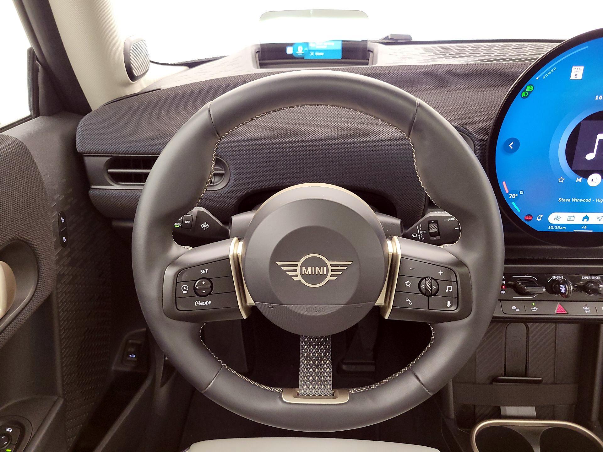 Thumbnail: 2025 MINI Cooper Hardtop - 10