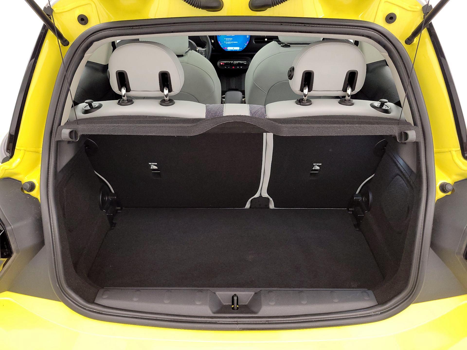 Thumbnail: 2025 MINI Cooper Hardtop - 20