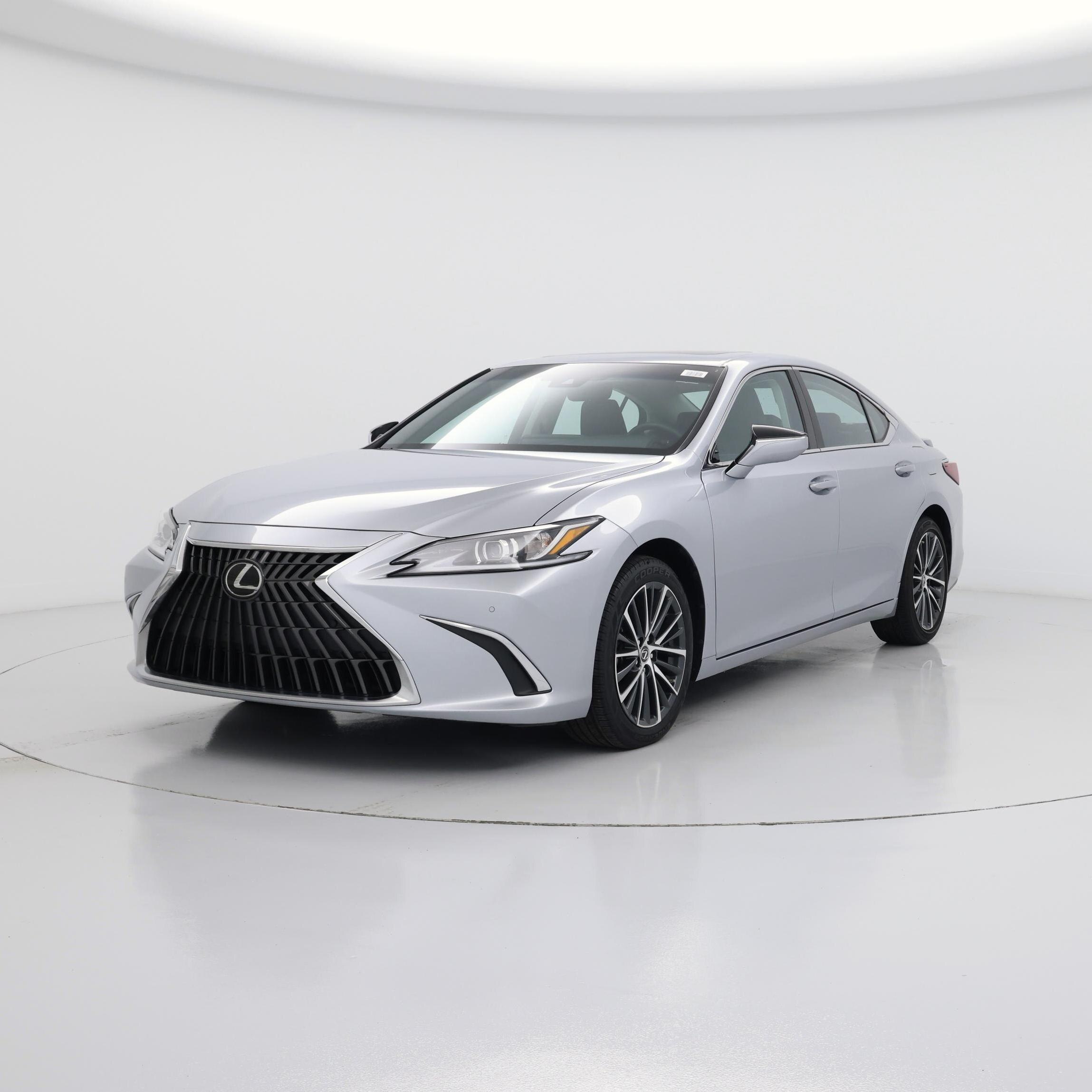 Thumbnail: 2022 Lexus ES - 4