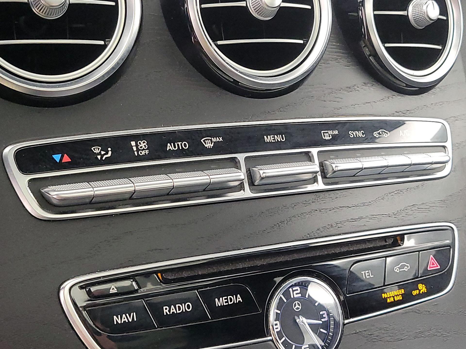 Thumbnail: 2018 Mercedes-Benz C-Class - 17