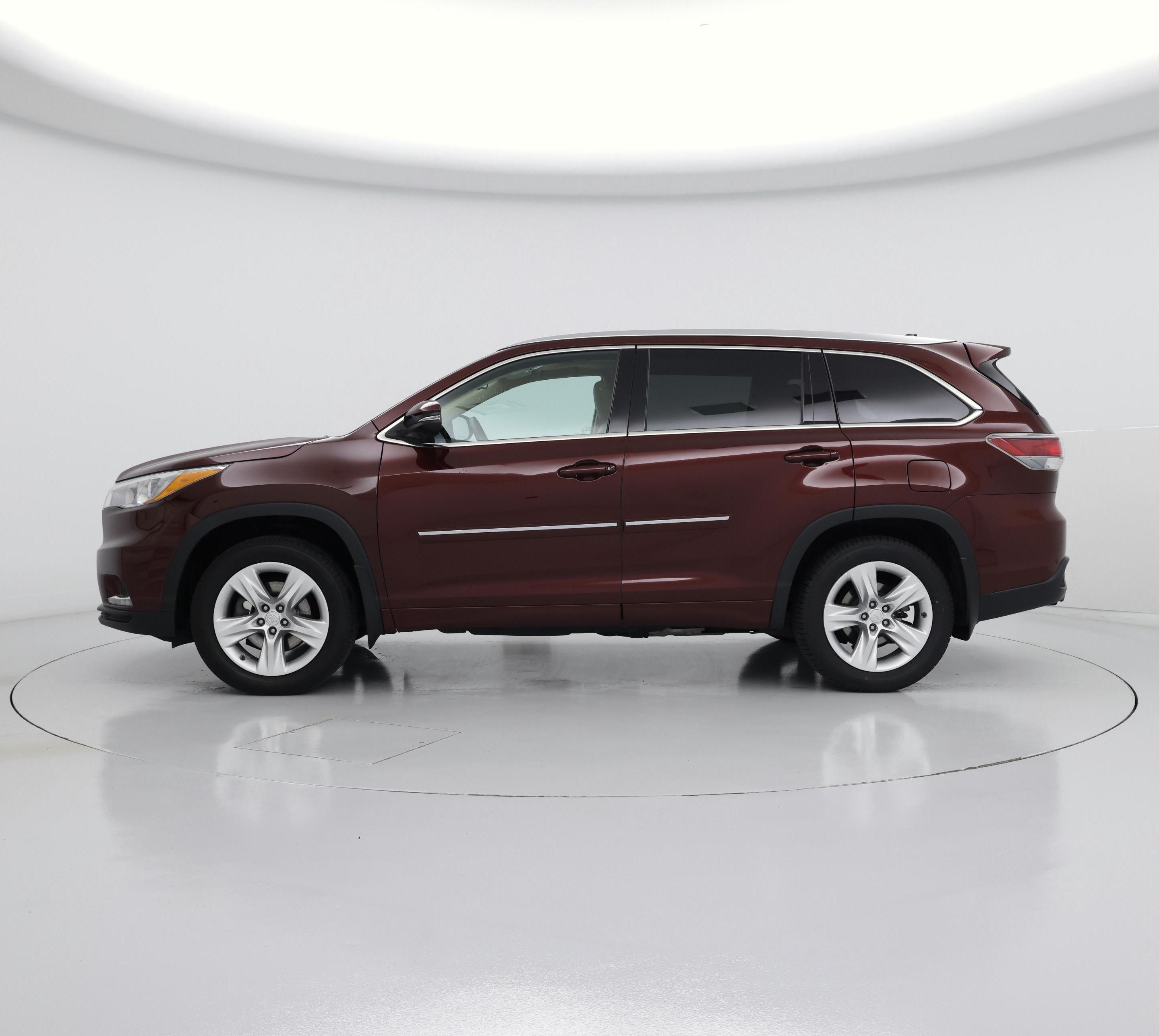 Thumbnail: 2015 Toyota Highlander - 3