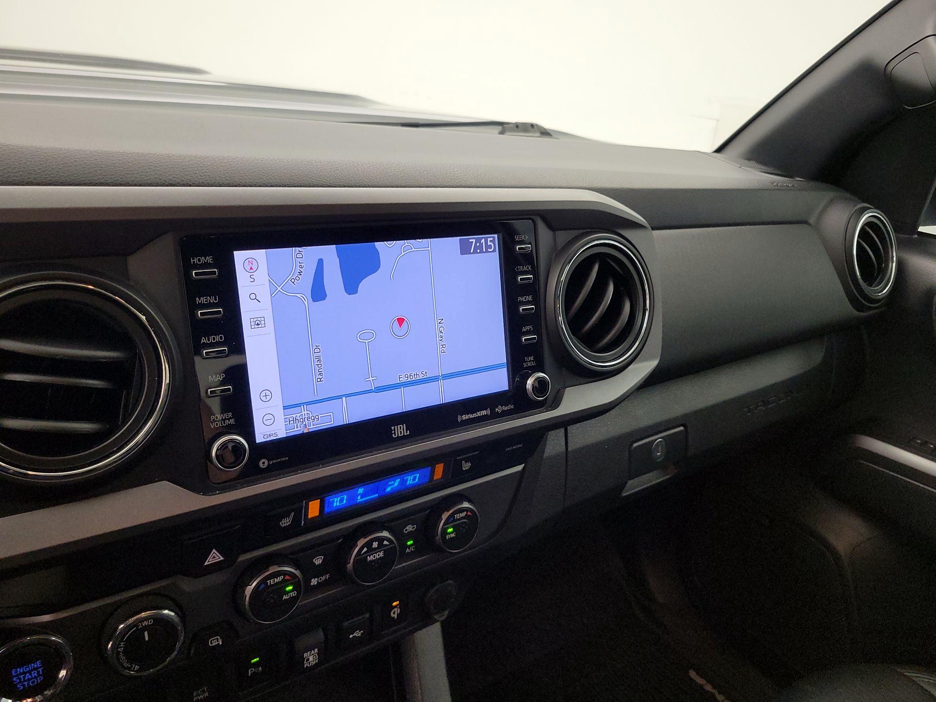 Thumbnail: 2020 Toyota Tacoma - 14