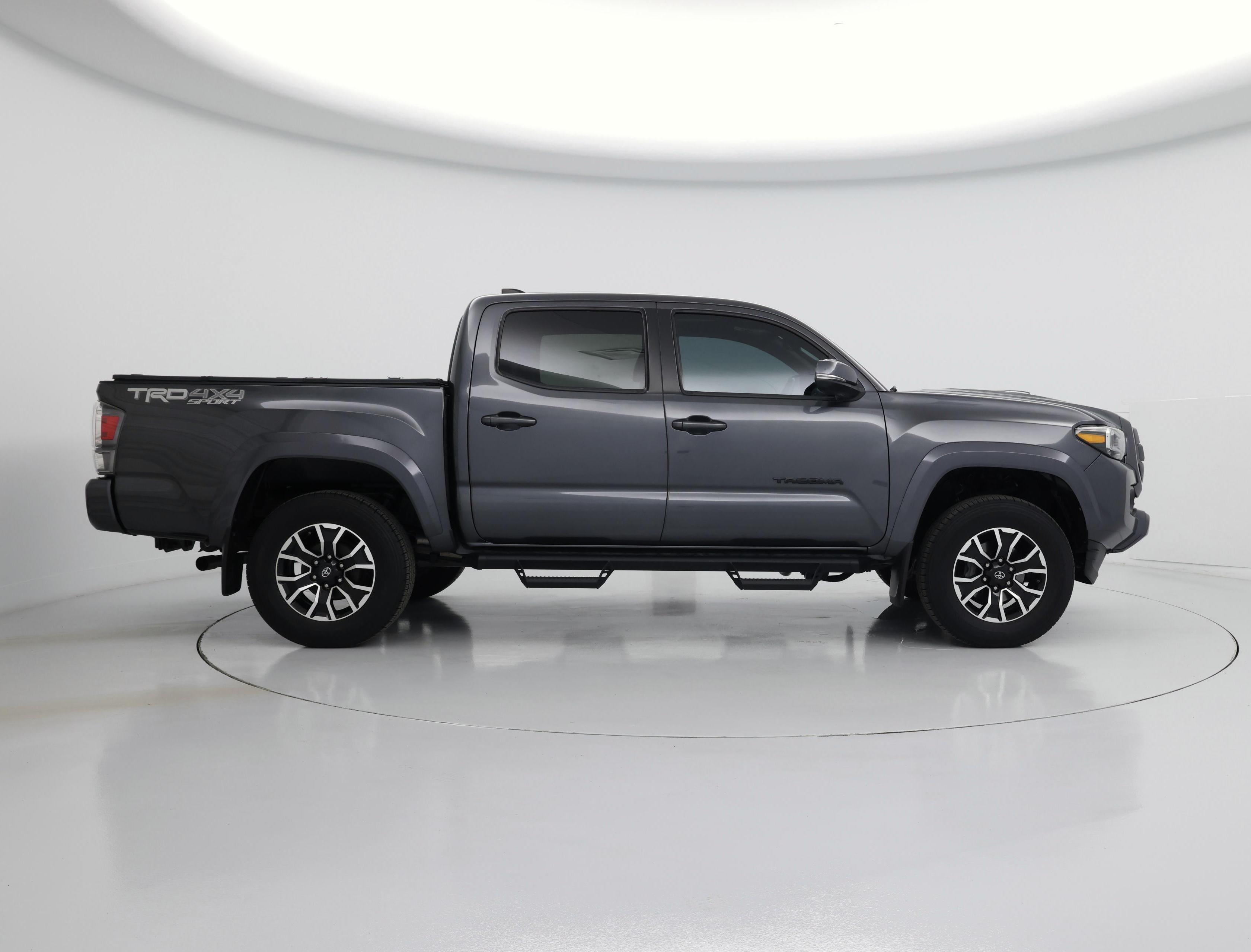 Thumbnail: 2020 Toyota Tacoma - 7